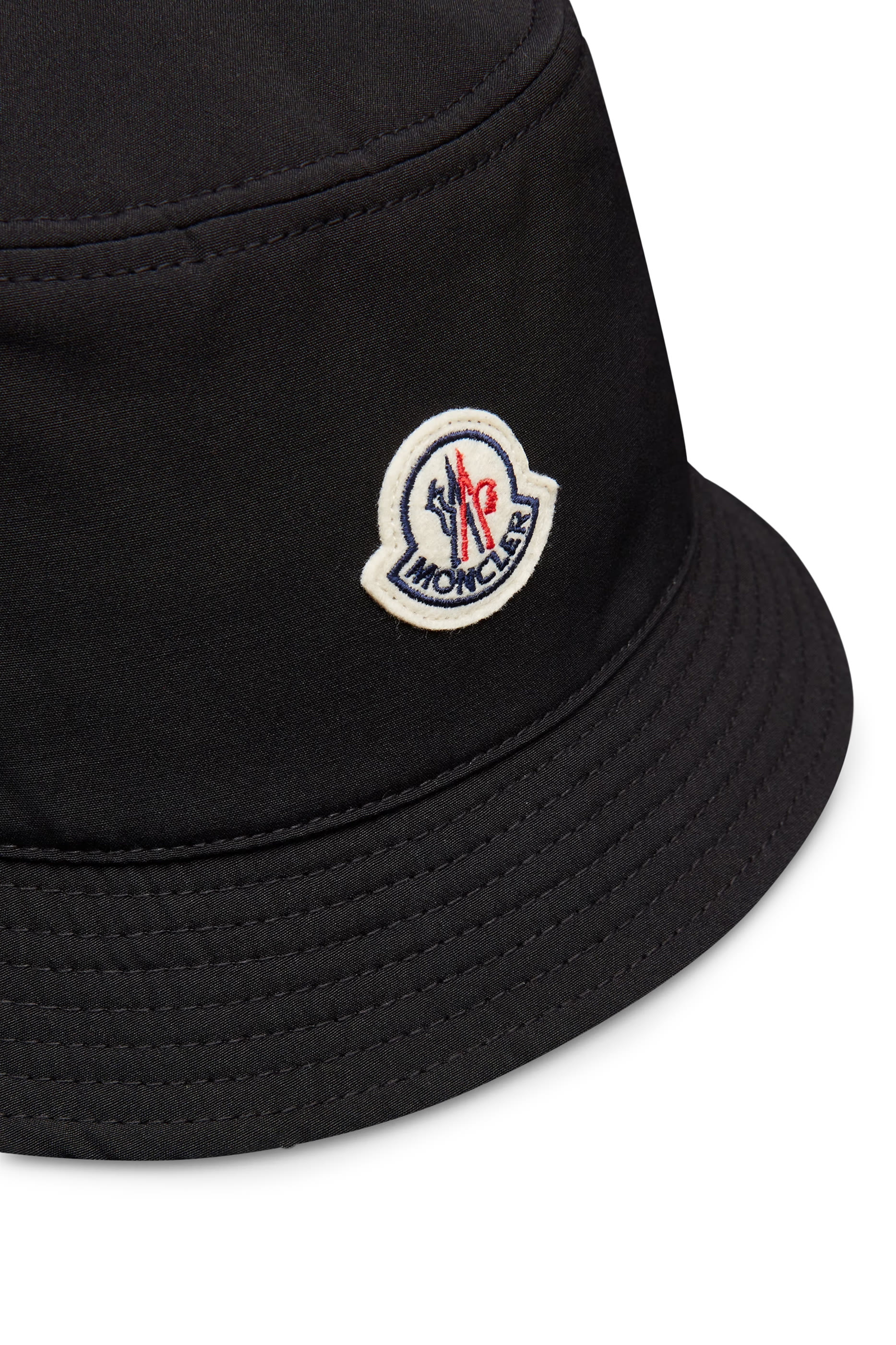 قبعة باكيت مقاومة للماء