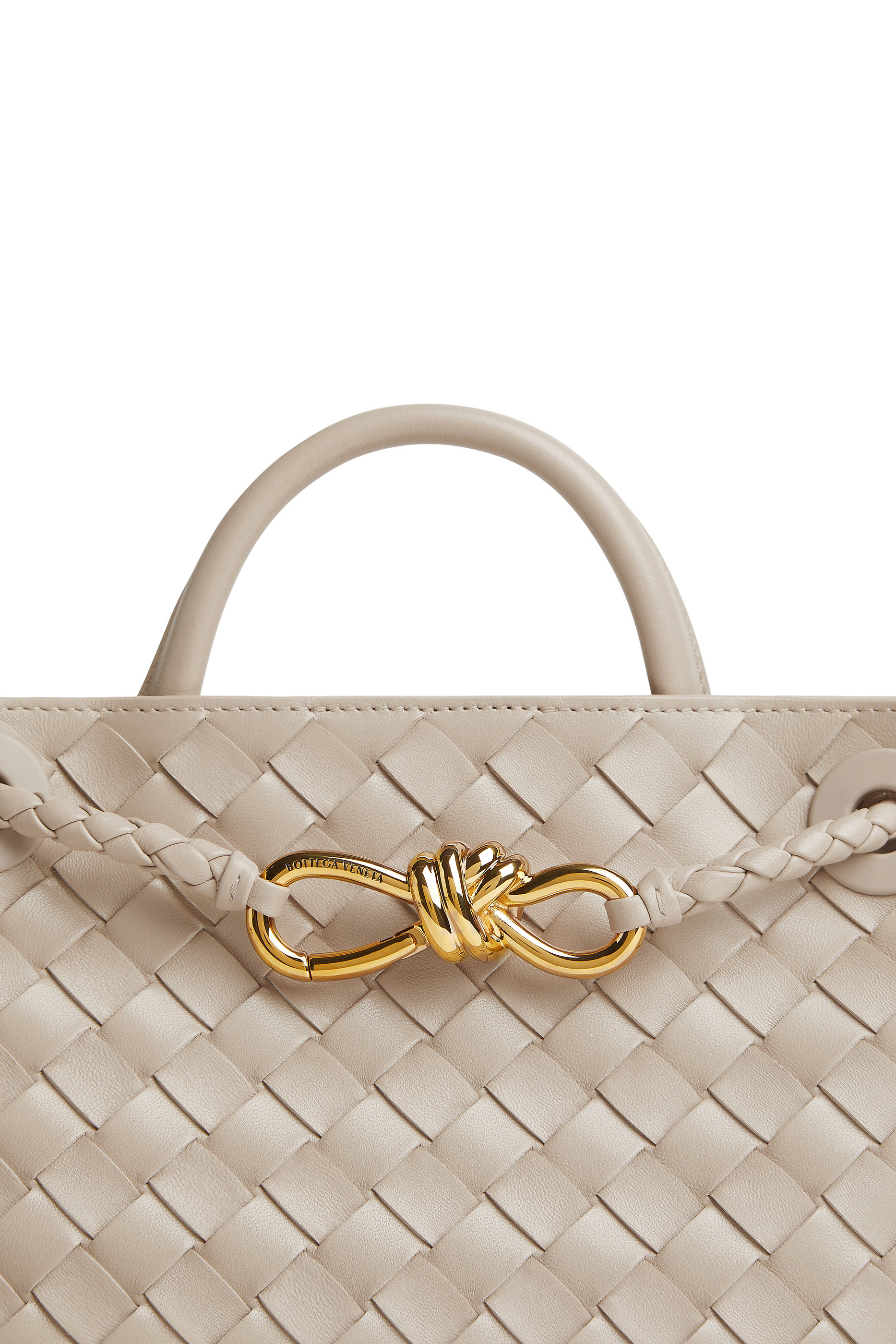 حقيبة أنديامو صغيرة بيد علوية