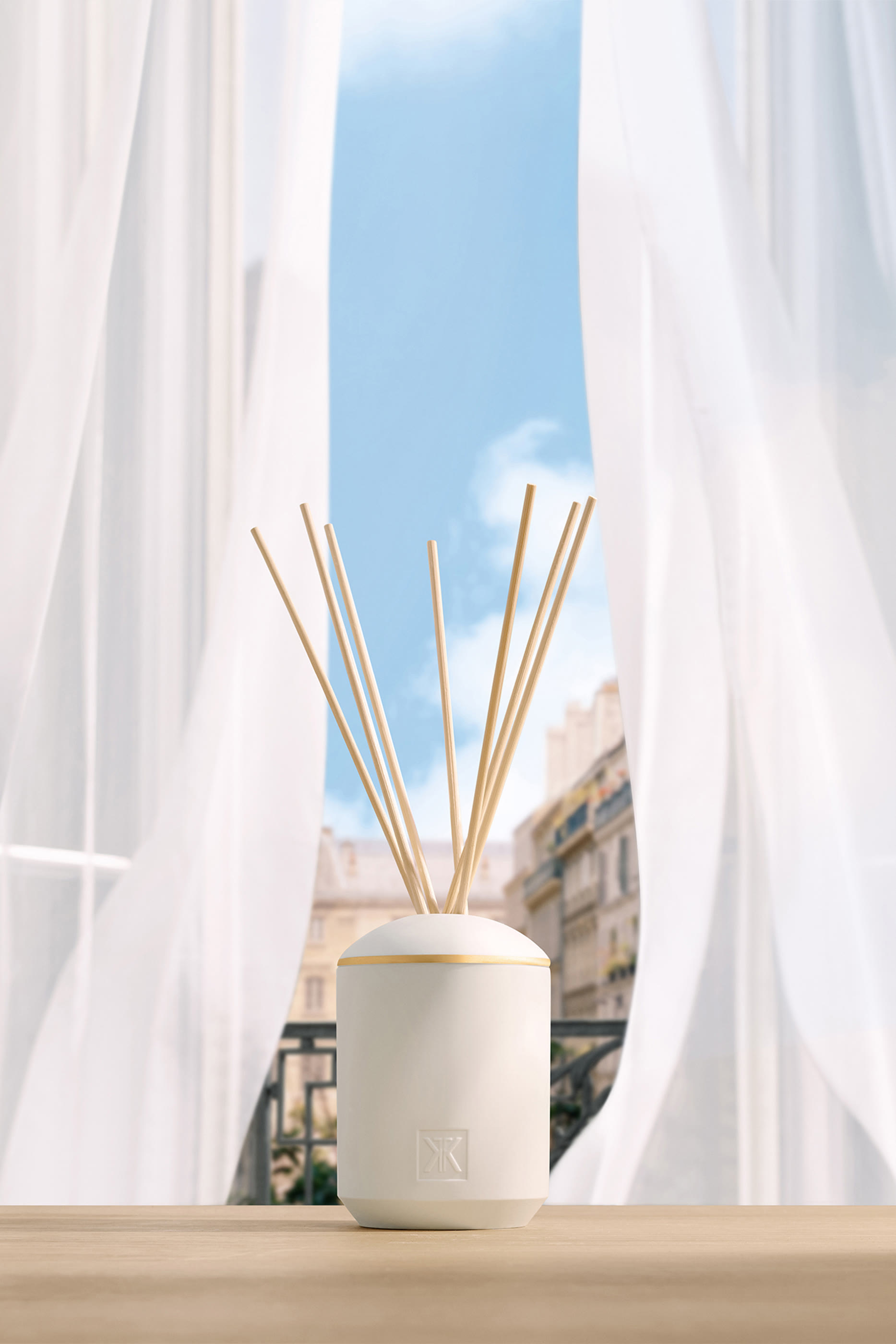 مجموعة موزع عطر أكوا يونيفيرساليز