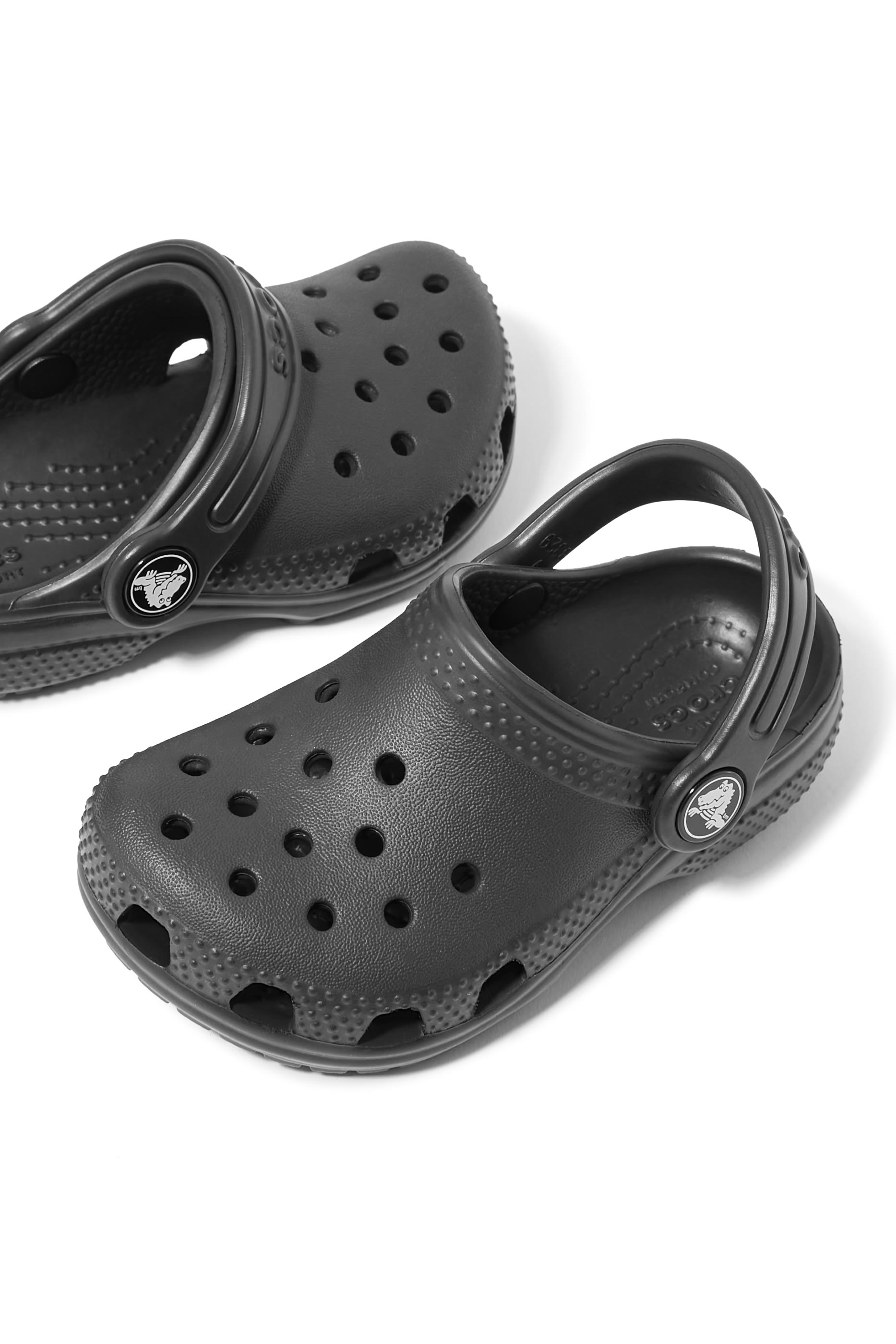 حذاء مفتوح كلاسيكي للأطفال