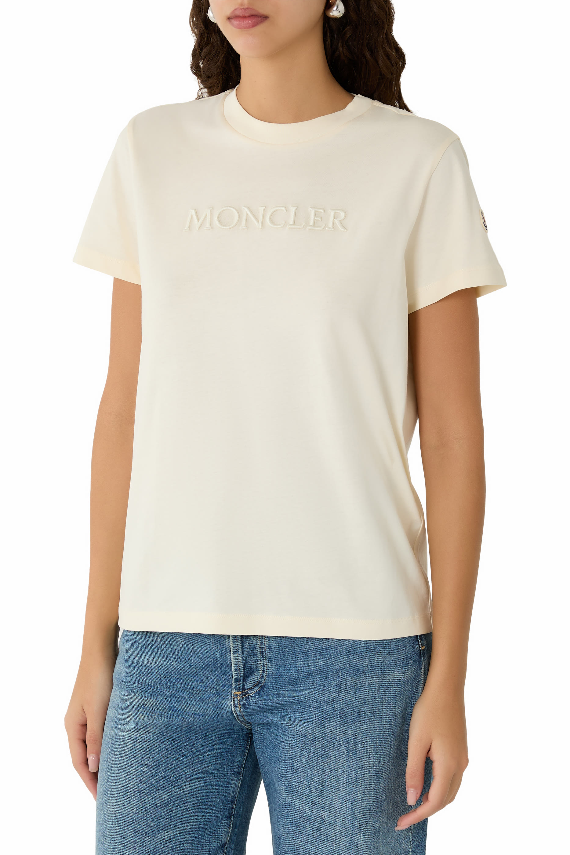 تيشيرت بشعار الماركة قطن