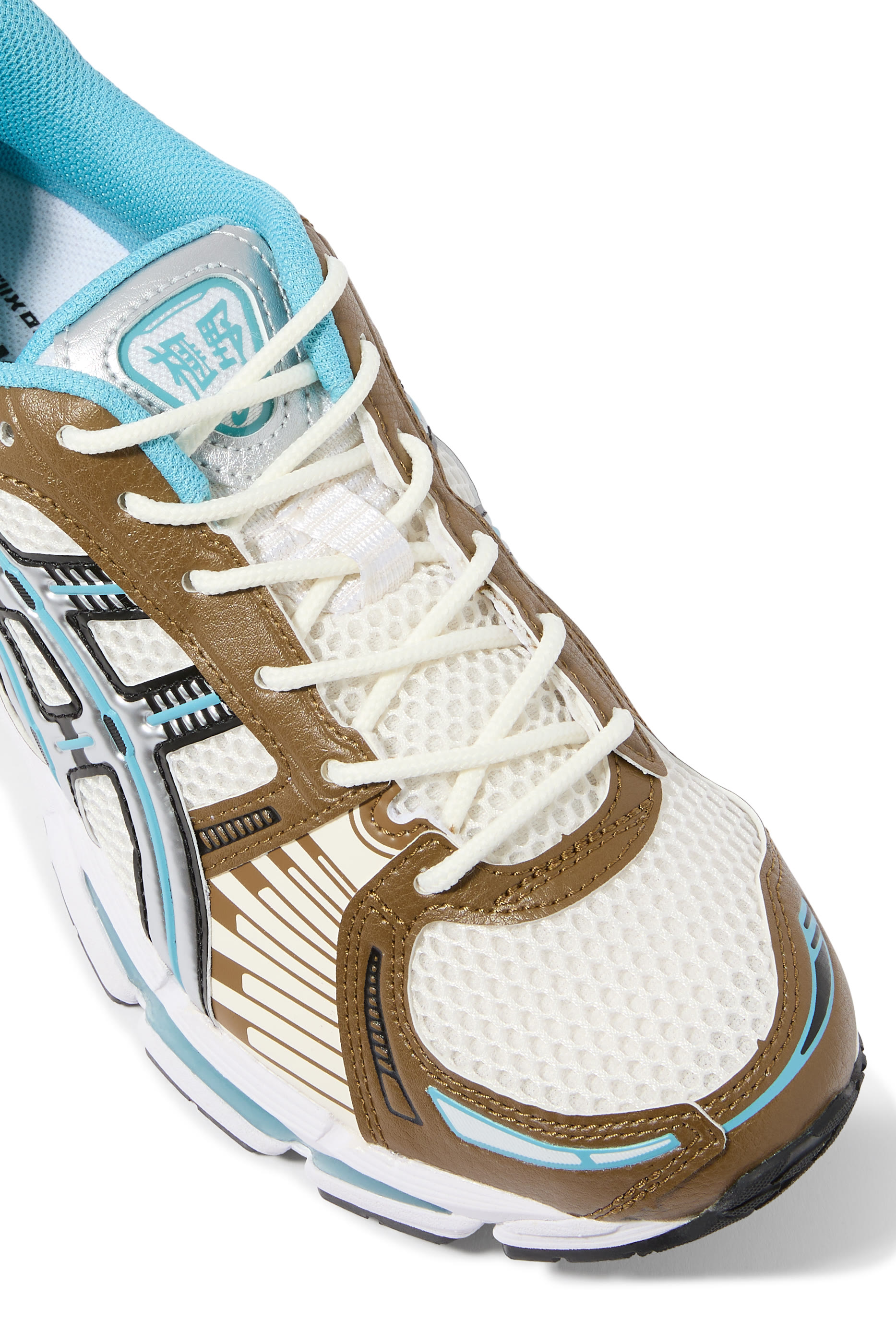 سنيكرز جل كايانو 12.1