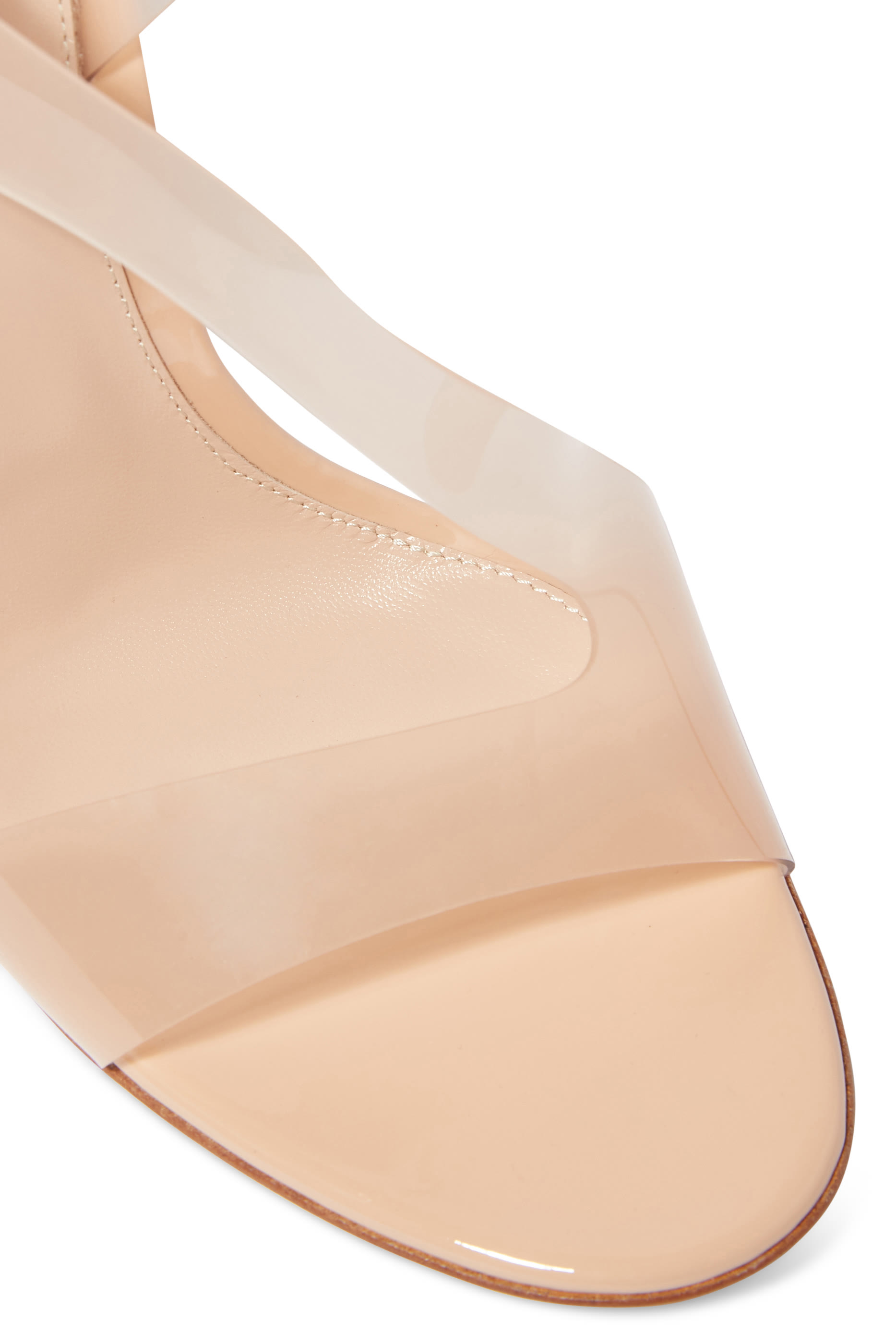 صندل متروبوليس 105 بأجزاء شفافة بتصميم غير متماثل