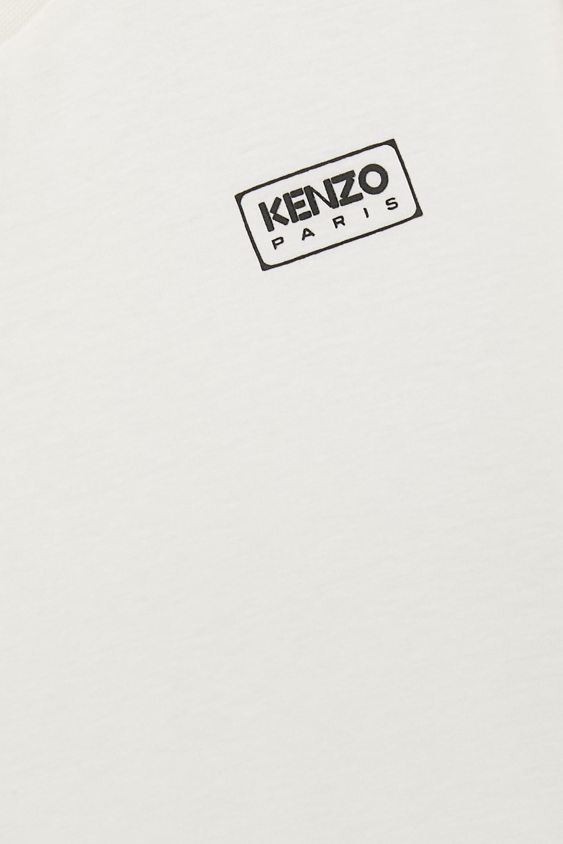 تيشيرت بشعار الماركة للأطفال