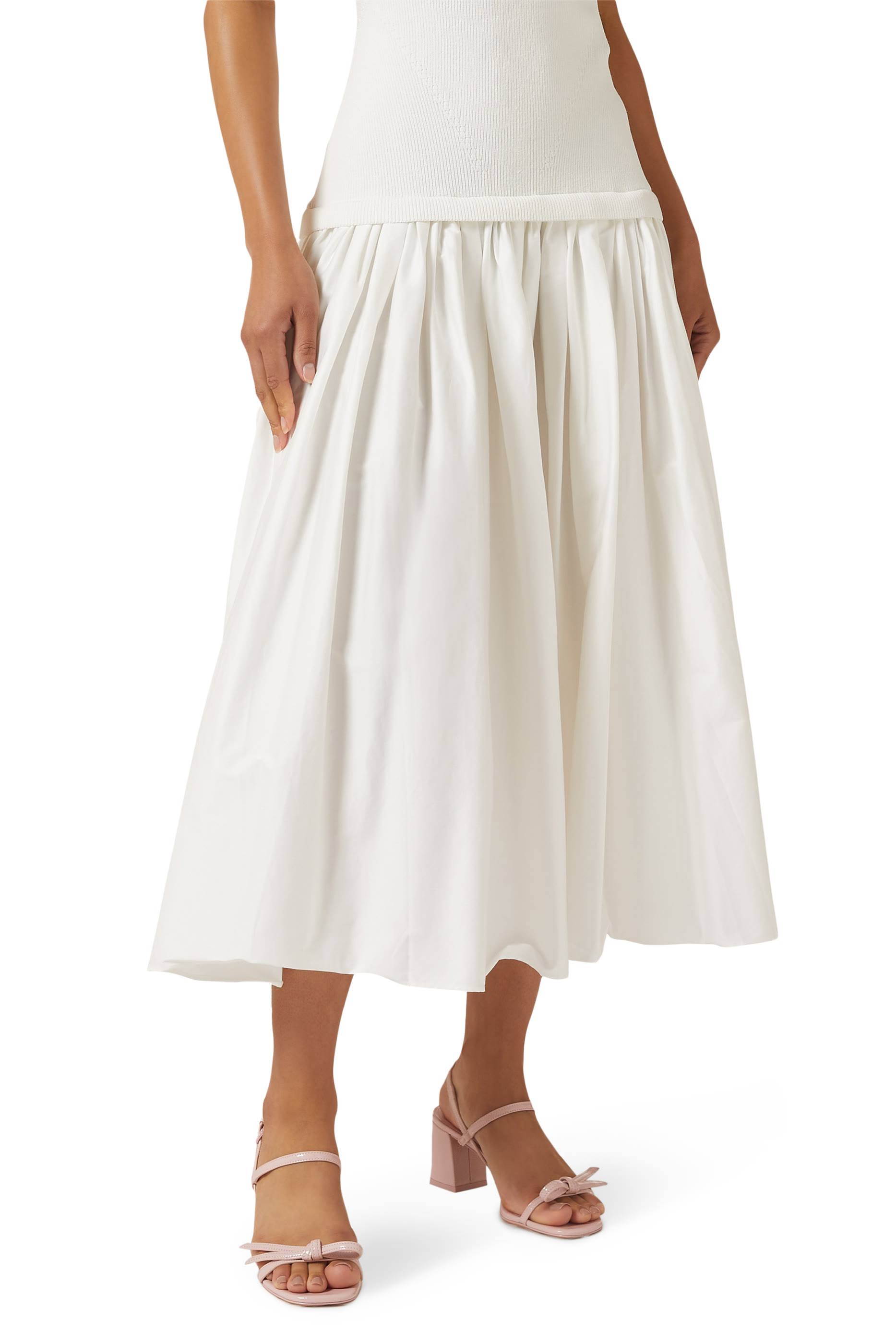 صندل لوب بكعب عريض 