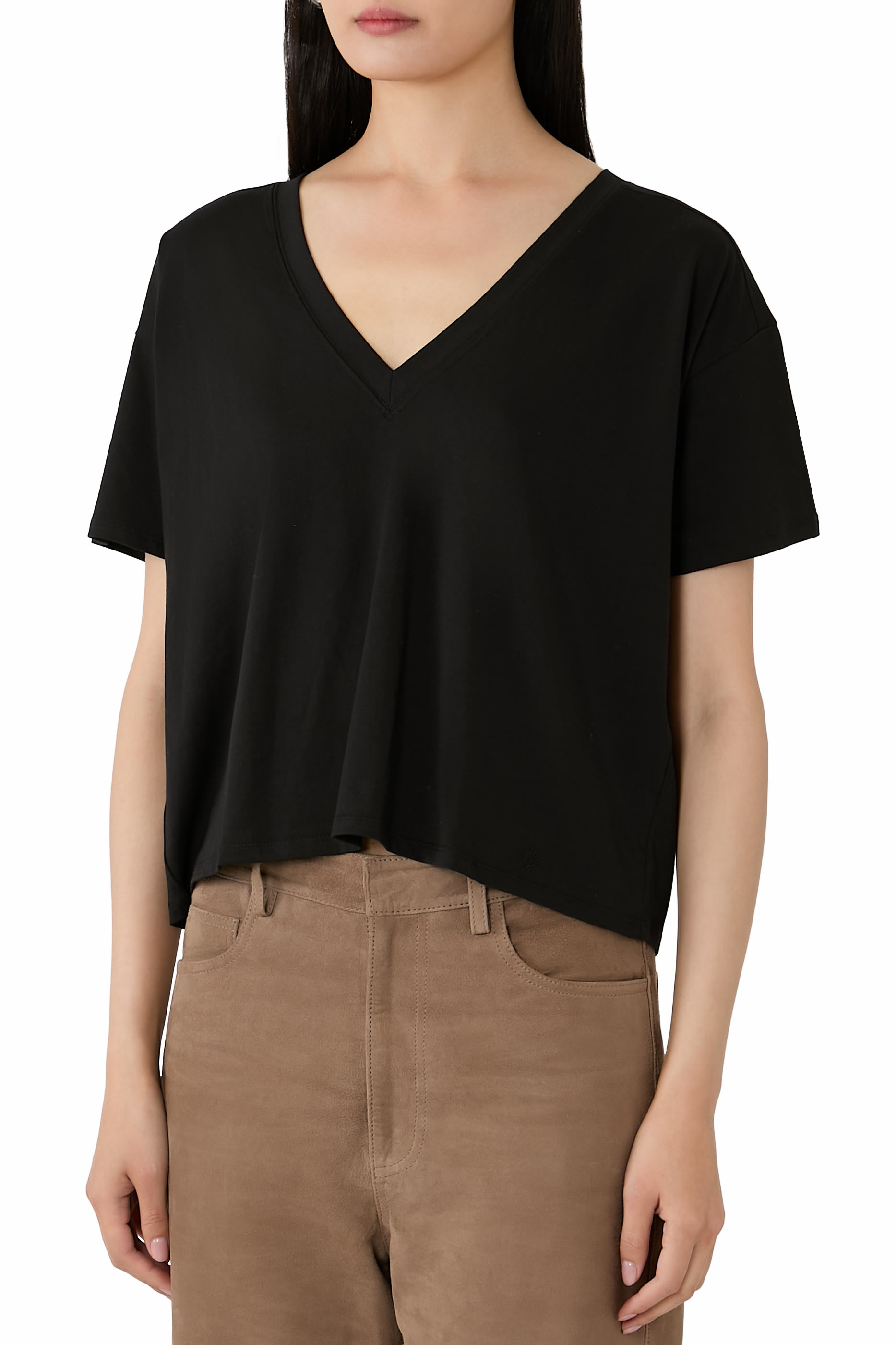 تيشيرت اف ايه ايه ايه ال دي سي بياقة V