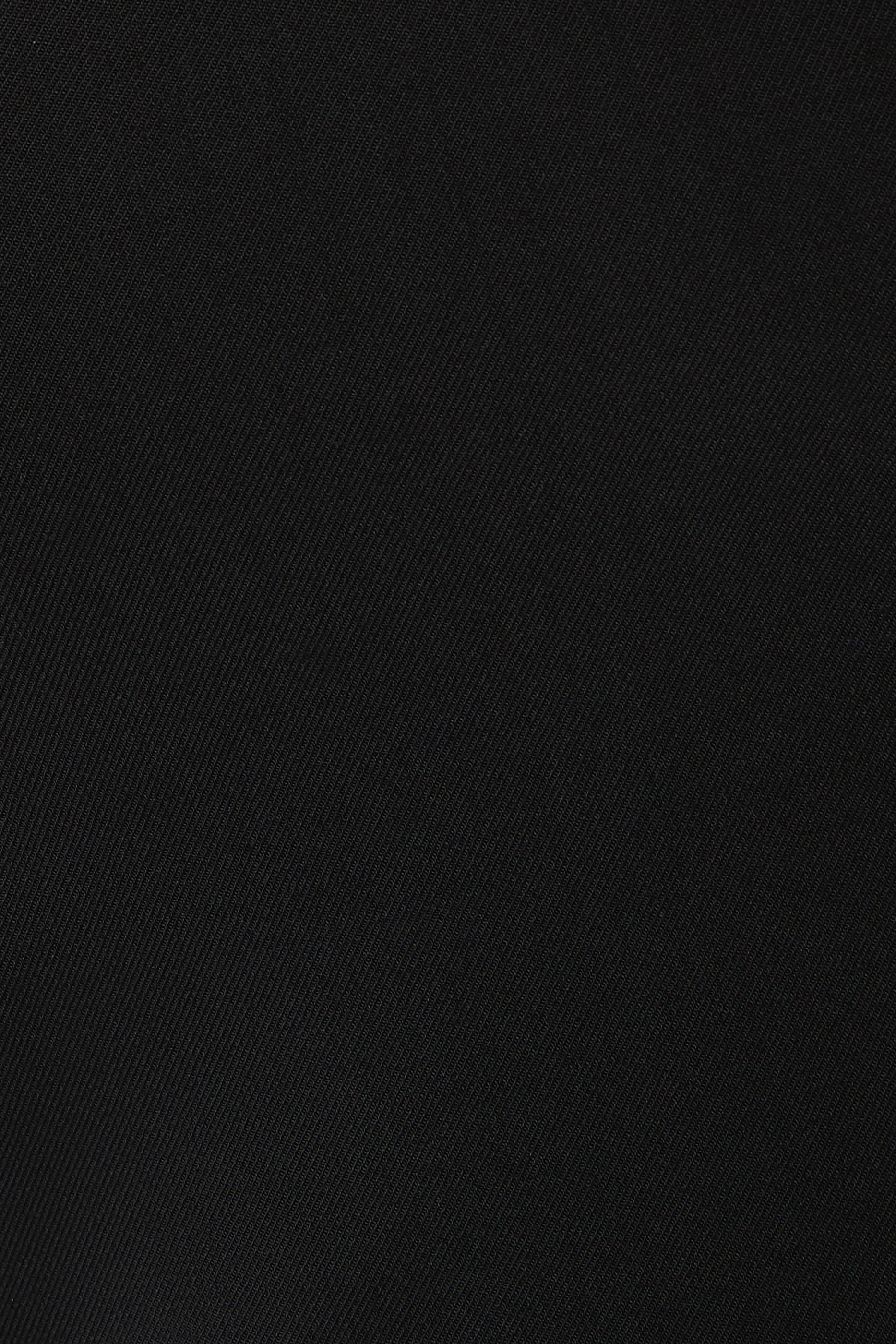 فستان شيلو بقصة ضيقة