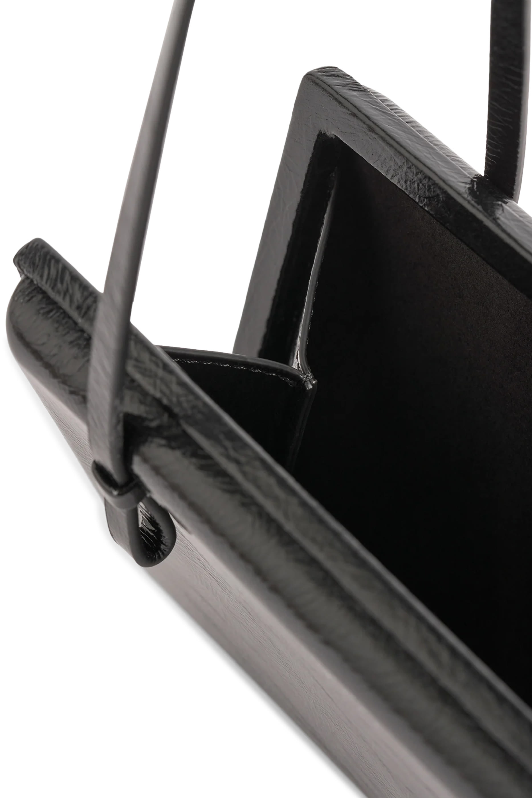 حقيبة كوكتيل جلد لامع