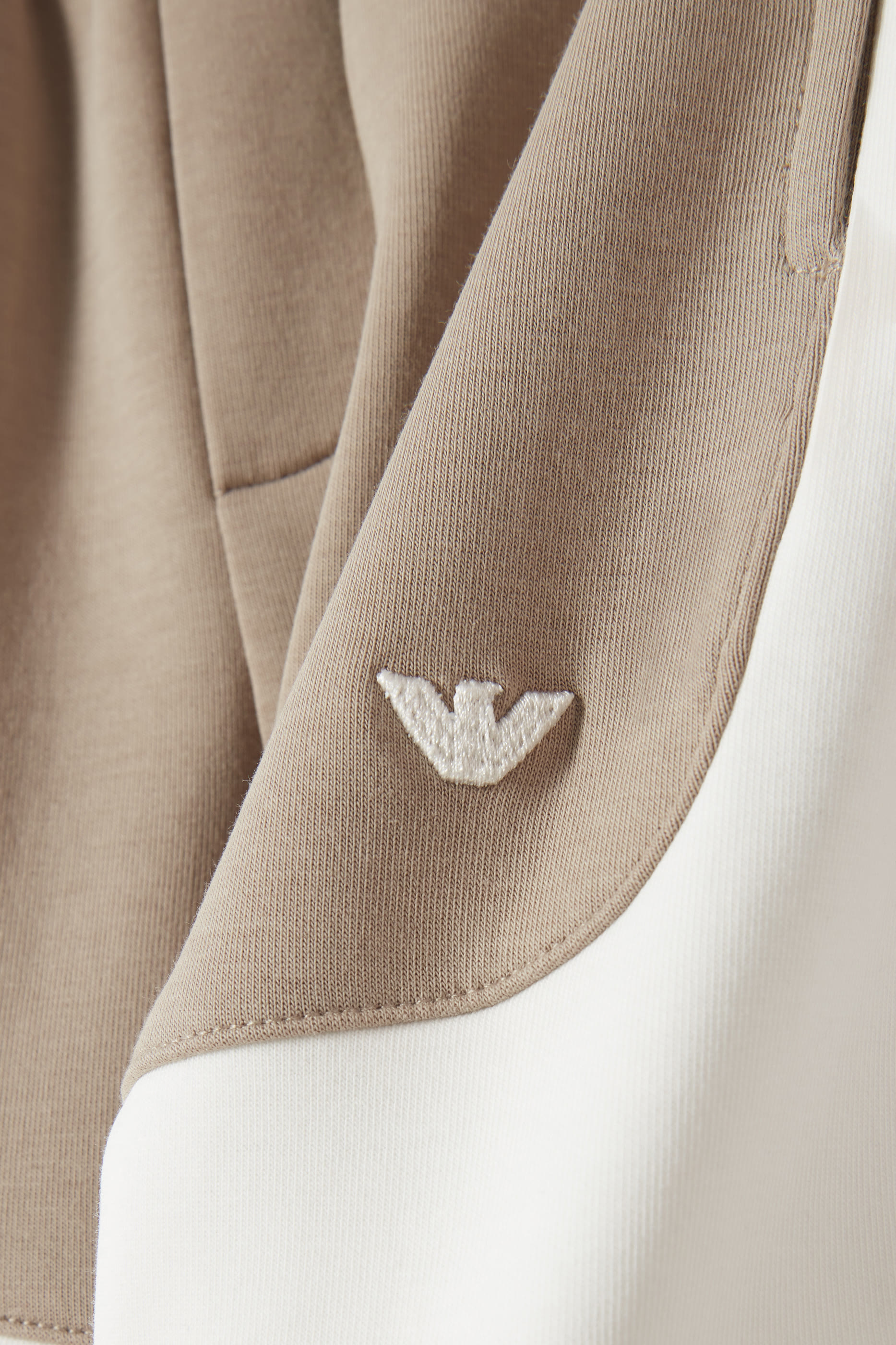 شورت مقسم بألوان للأطفال