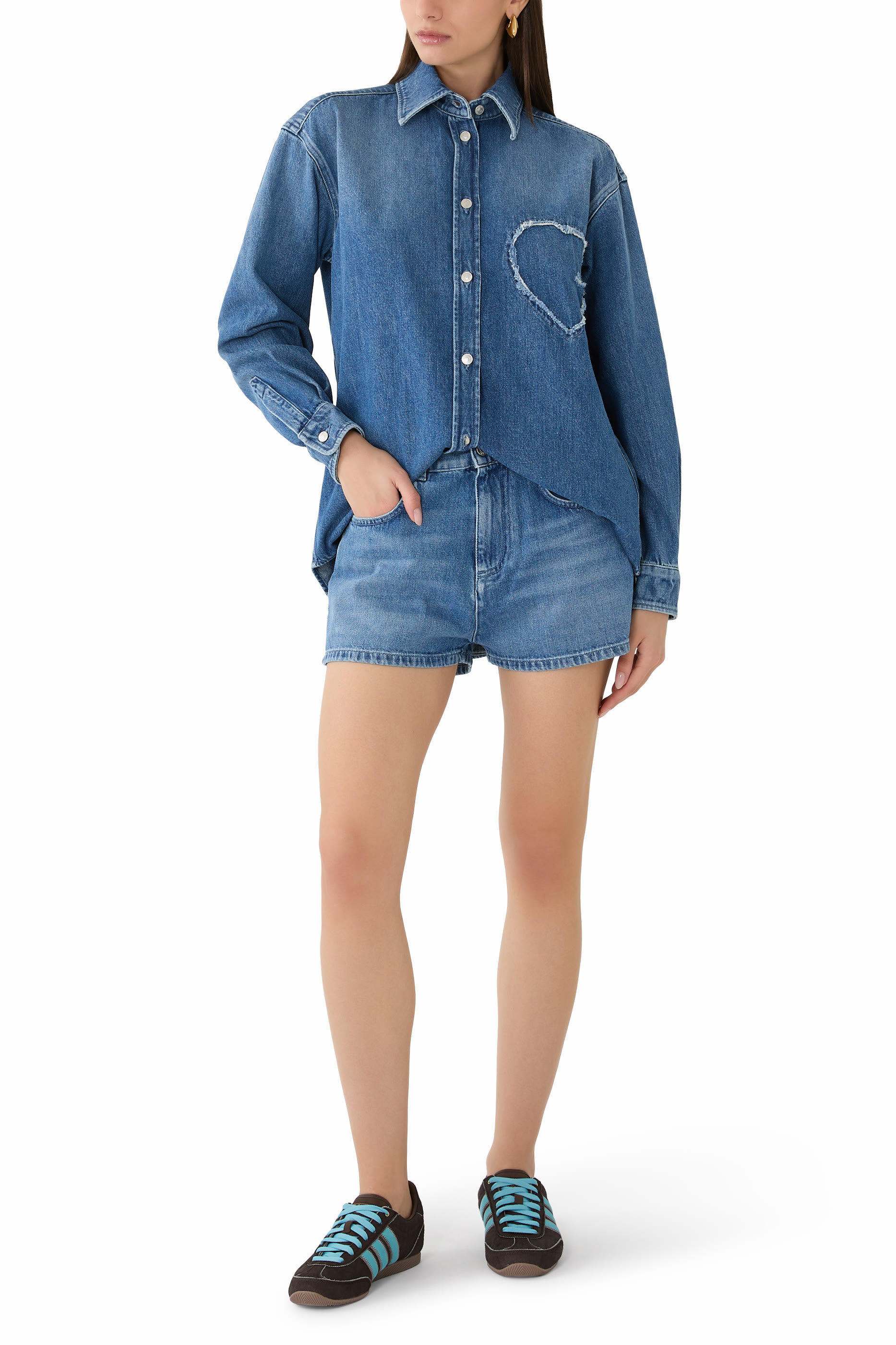 شورت برقعة قلب دنيم