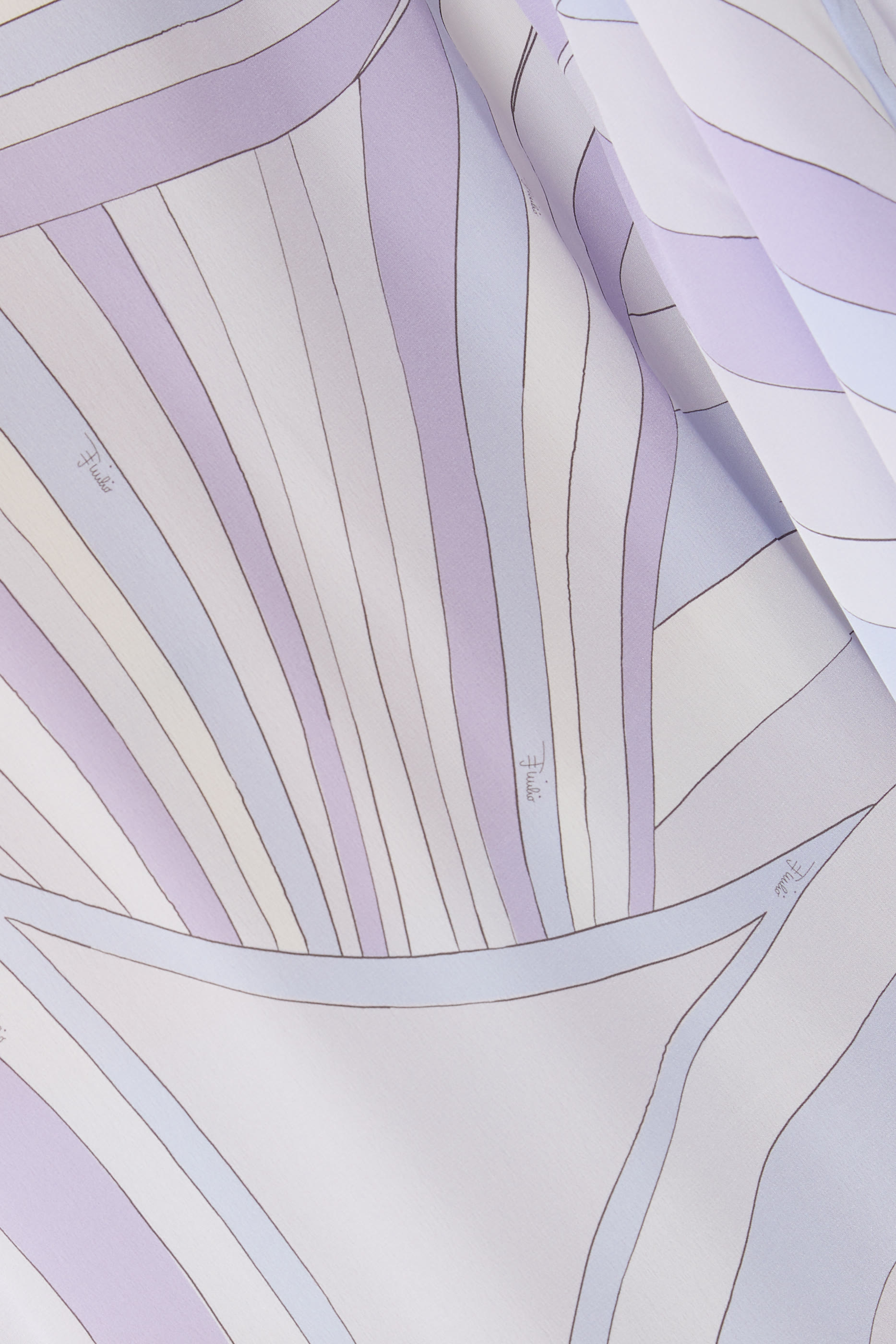 قفطان طويل بنقشة ايريد