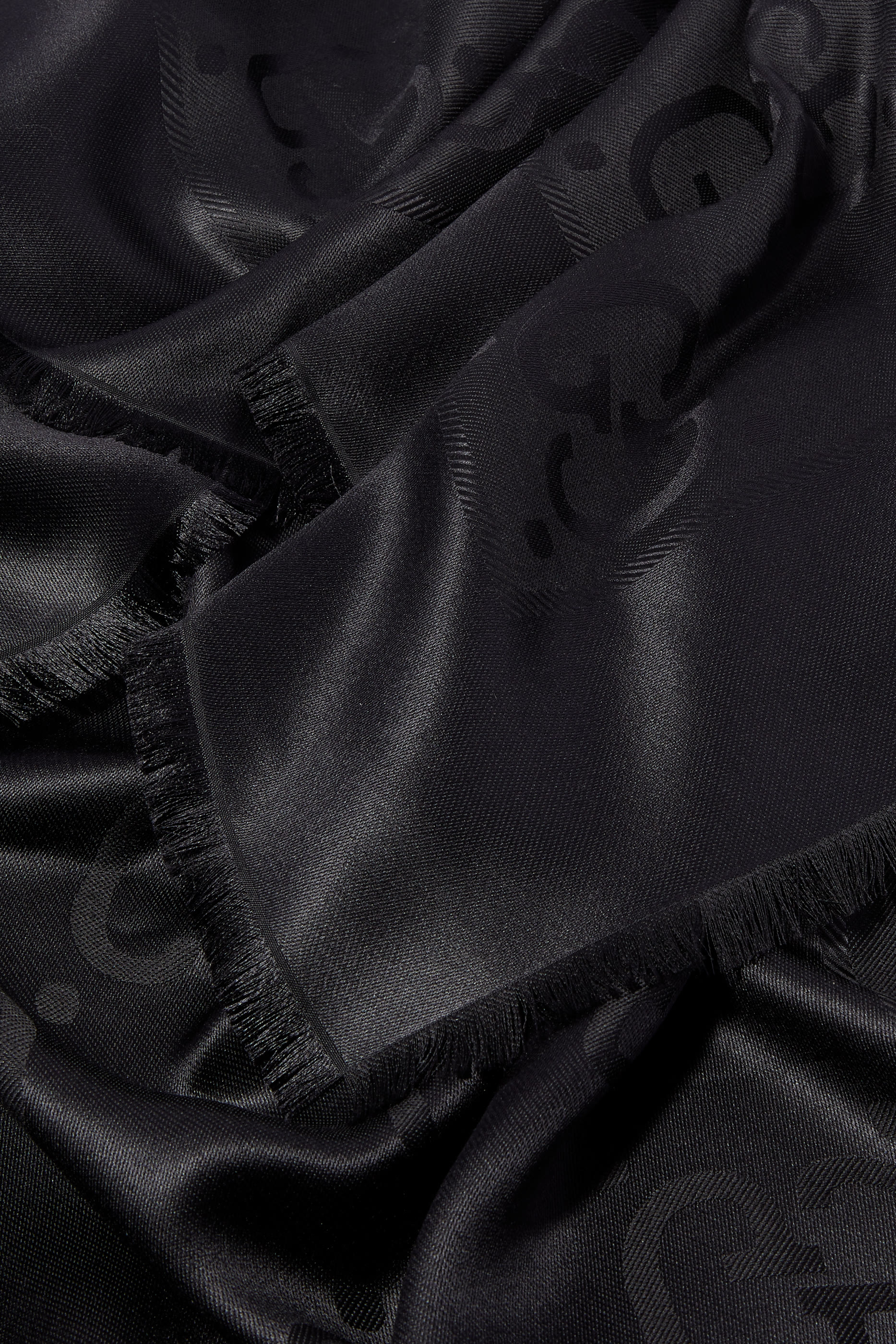 شال حرير وصوف جاكار بشعار حرفي GG