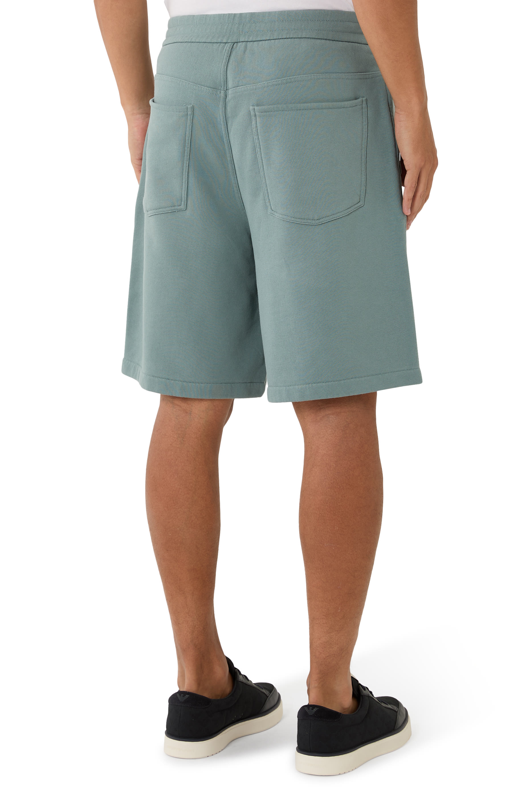 شورت بشعار الماركة تيري فرينتش