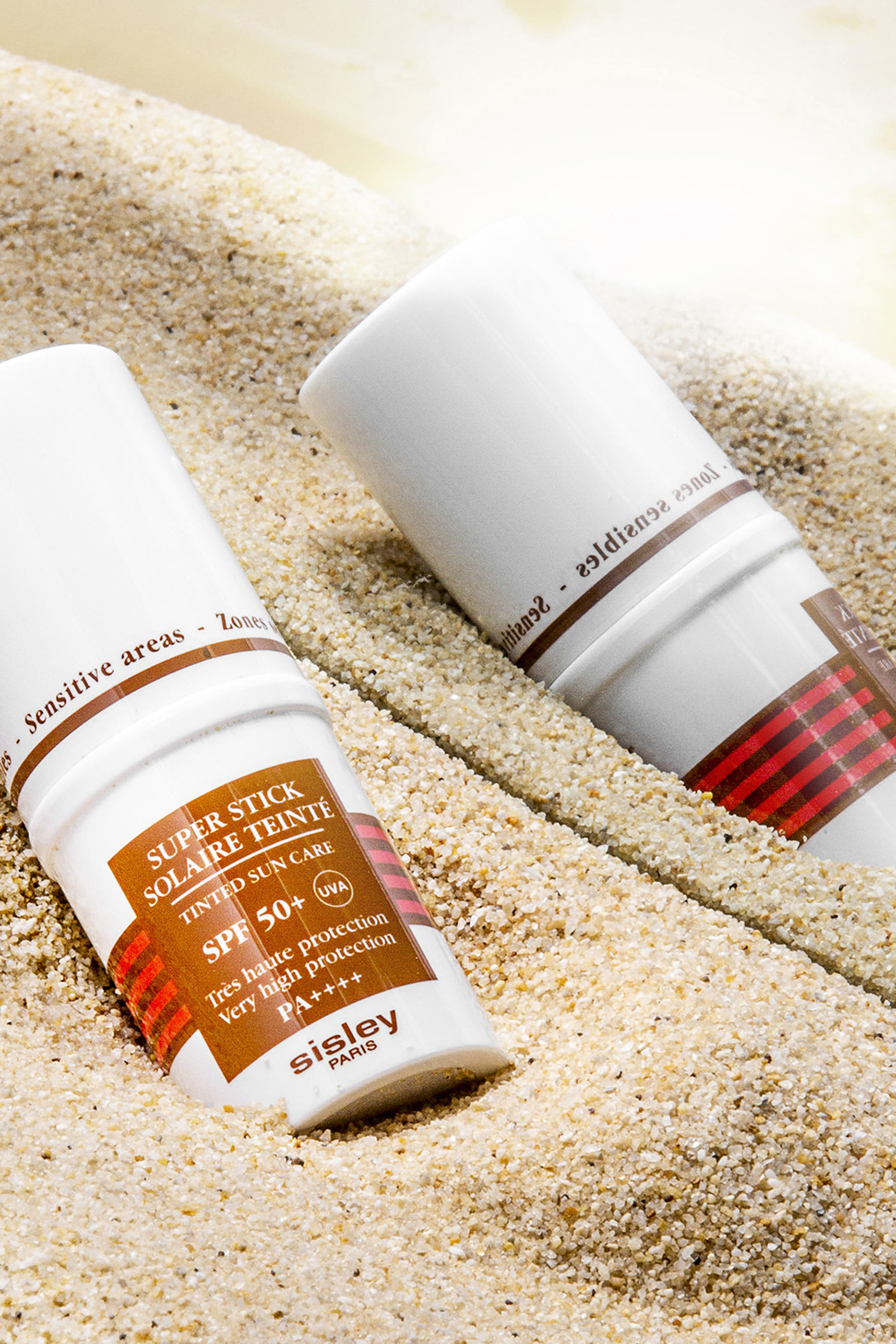 قلم ملون للوقاية من الشمس مع +SPF 50