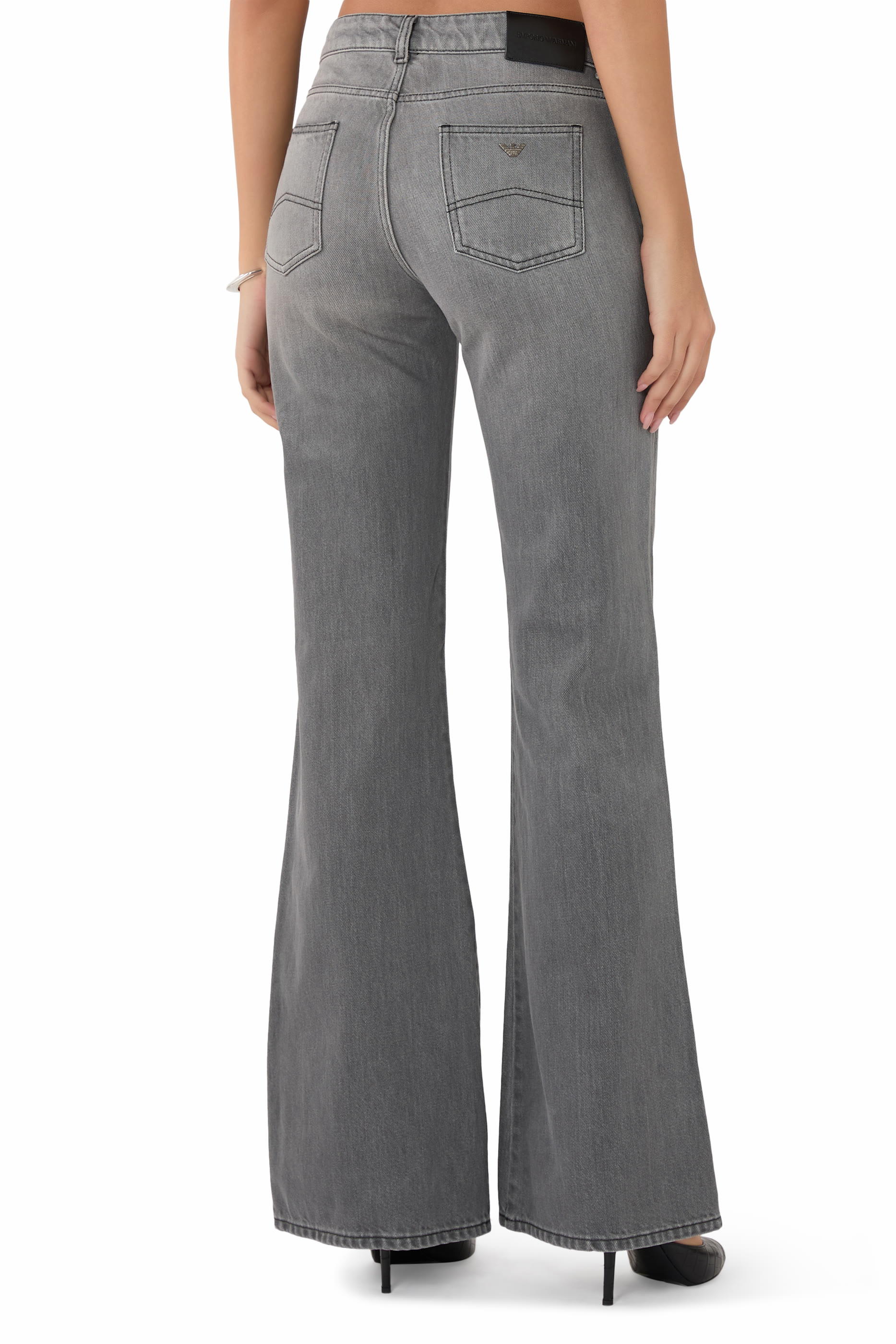 بنطال جينز جي 9 دي بقصة واسعة وخصر متوسط الارتفاع