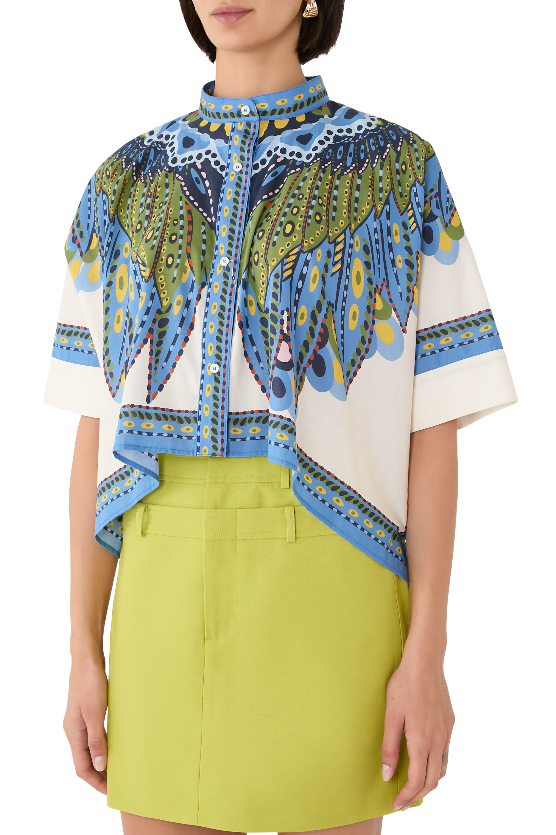 قميص فولار قصير