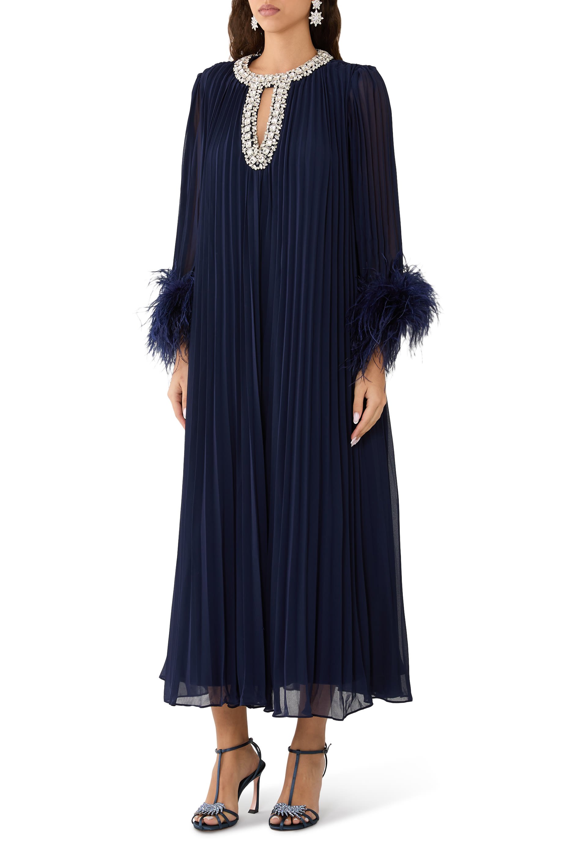 فستان شيفون متوسط الطول مزين بريش