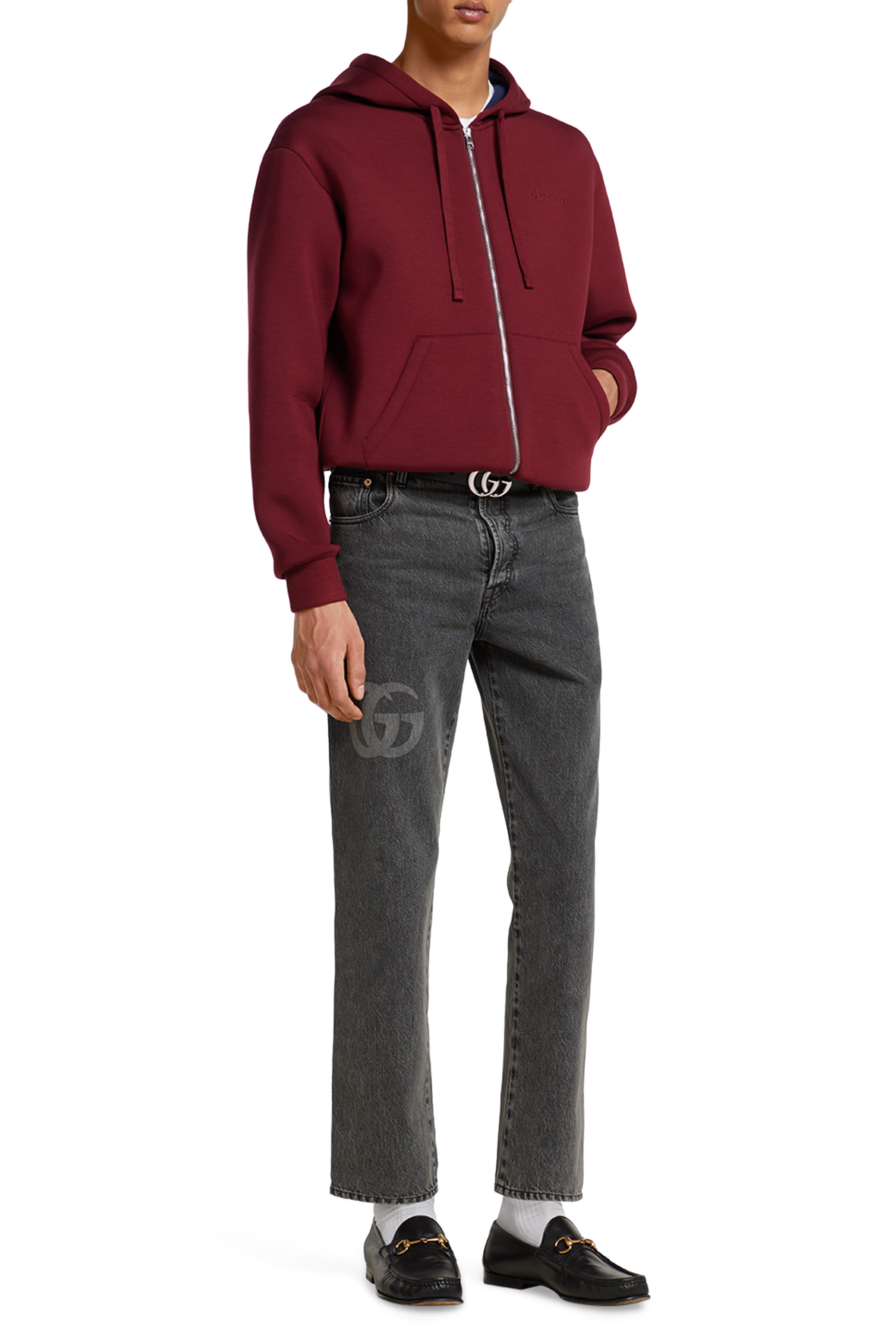 بنطال دنيم بقصة ضيقة