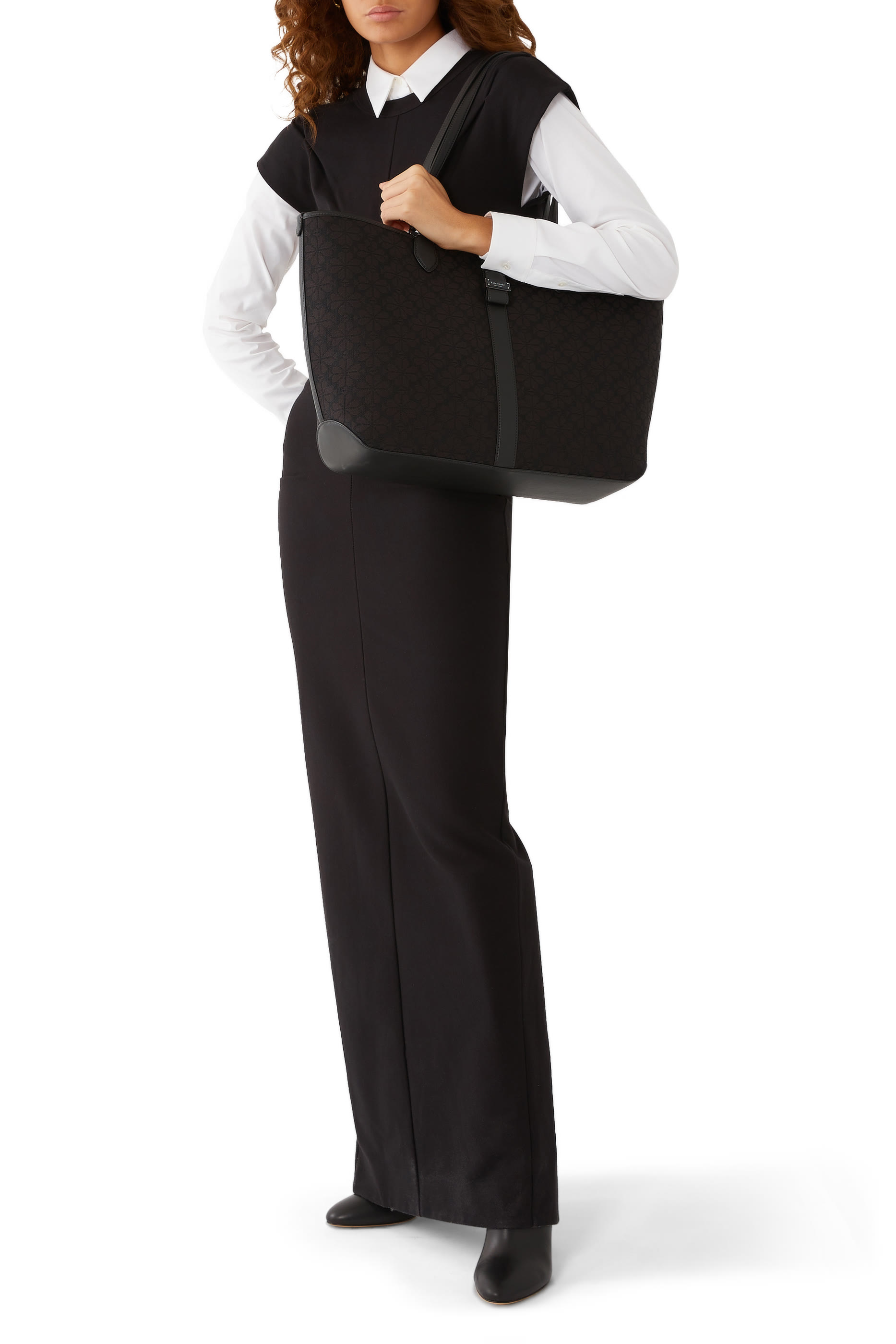 حقيبة يد قنب مطلي بنقشة زهور بالشكل البستوني