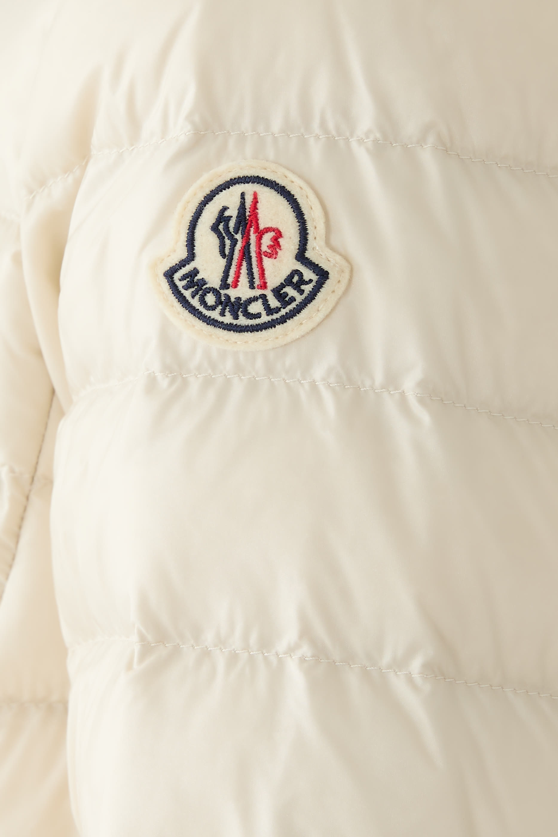 جاكيت إيجيل قصير مبطن