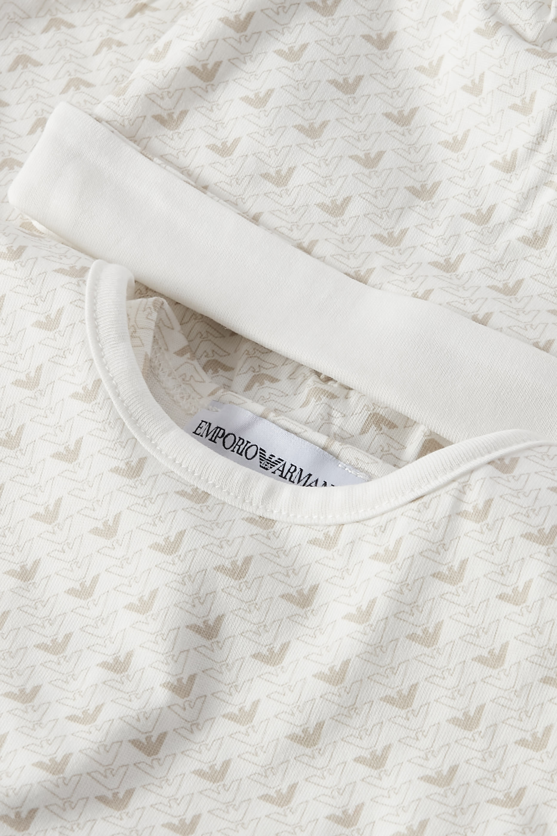 طقم بيجاما بنقشة شعار الماركة للأطفال