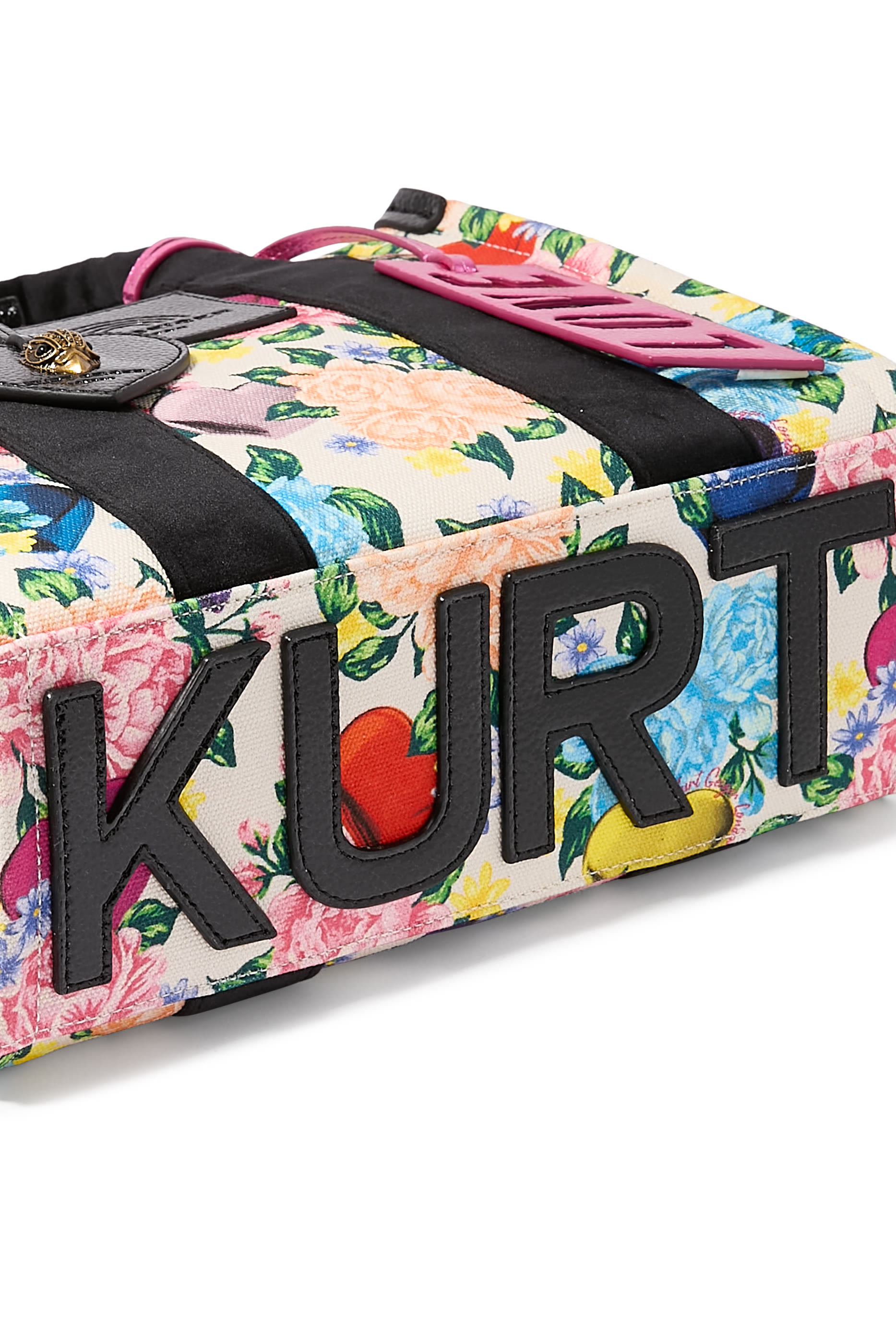 حقيبة يد ساوث بانك صغيرة