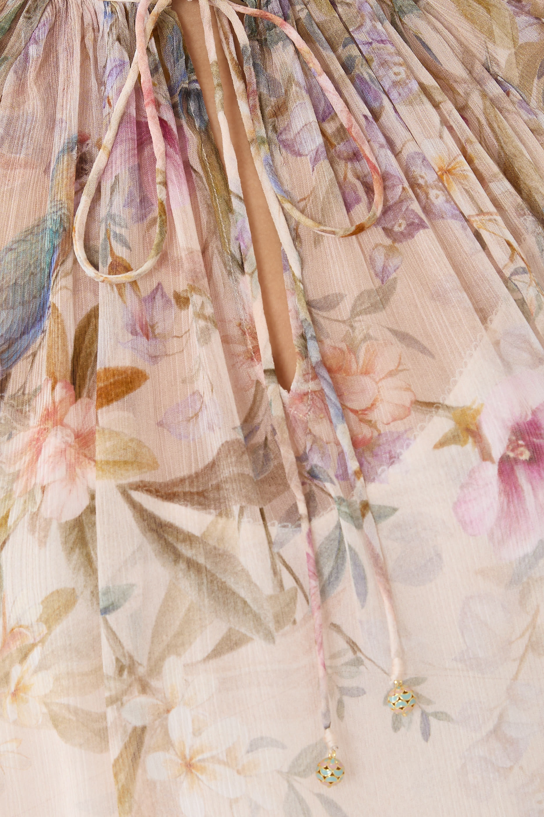 بلوزة ريبليون بيلو 