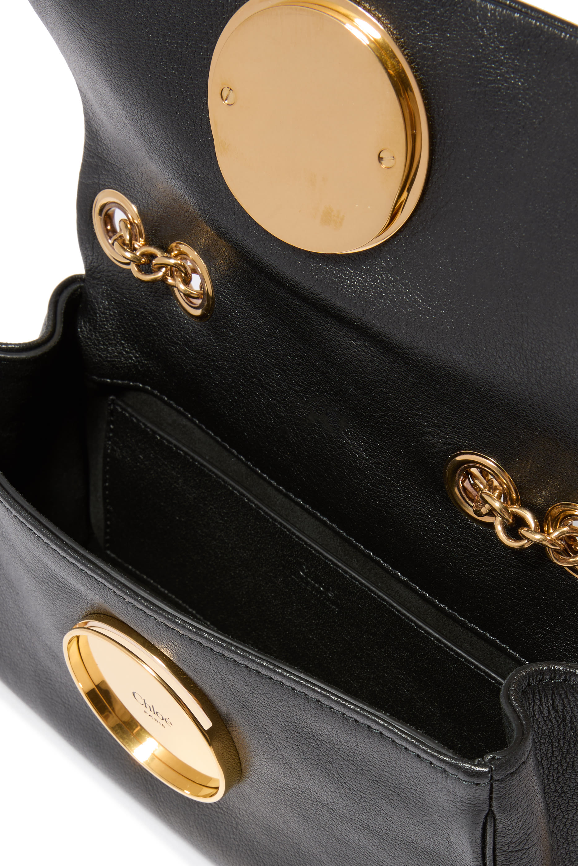 حقيبة كتف صغيرة بشعار الماركة