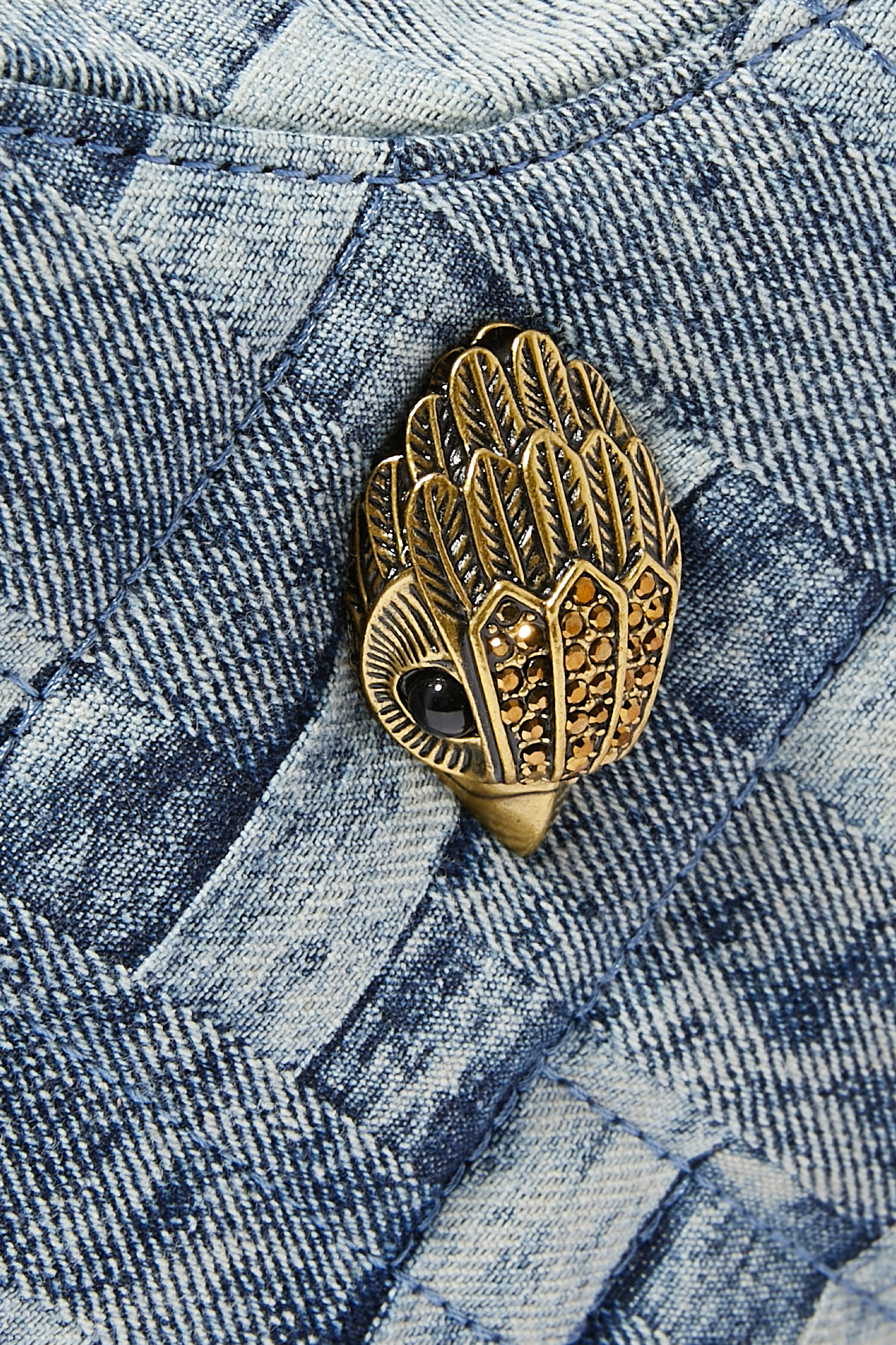 حقيبة كروس كنسينغتون بتصميم قلب