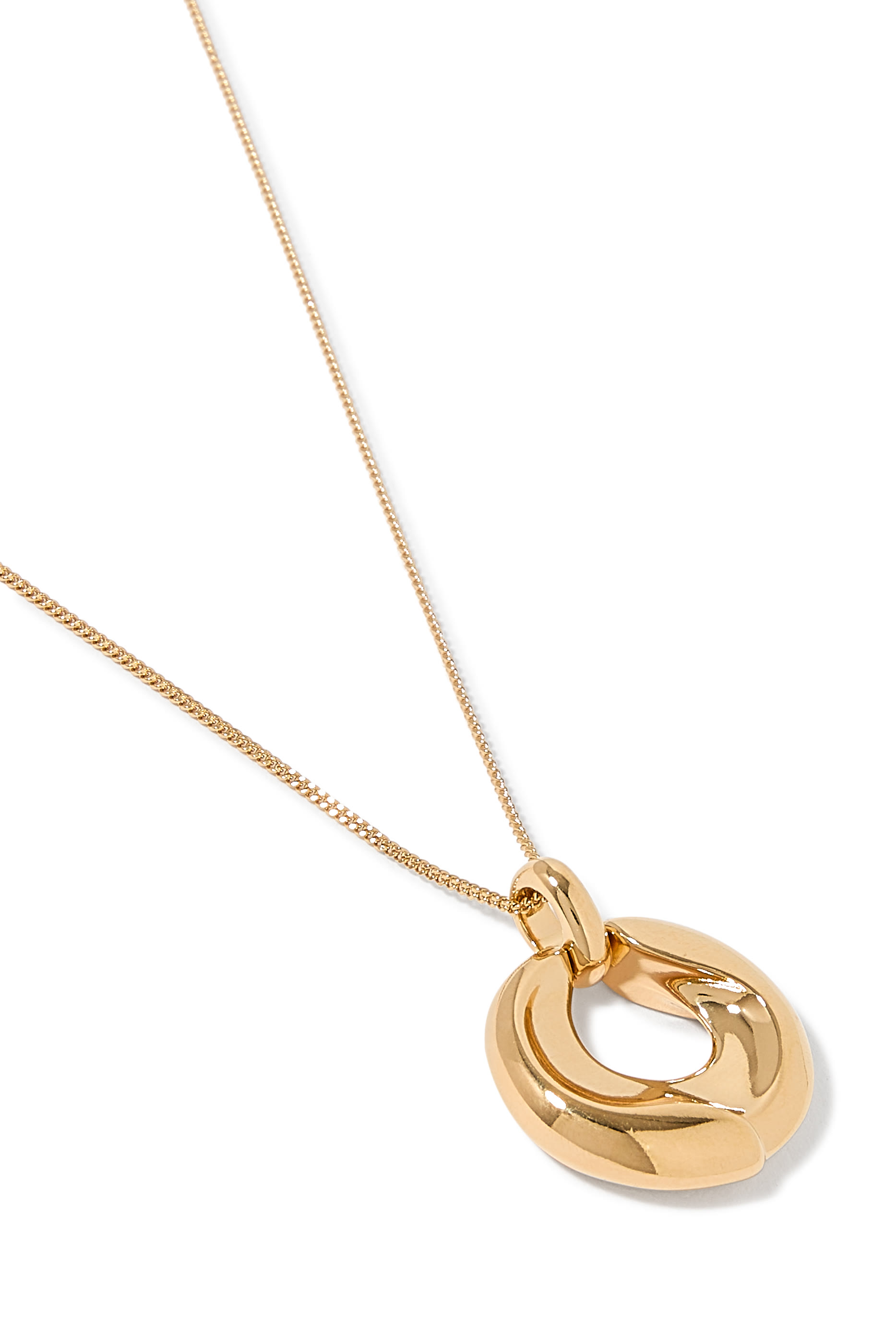 قلادة ريدج بحلية بتصميم منحوت وحواف منصهرة 