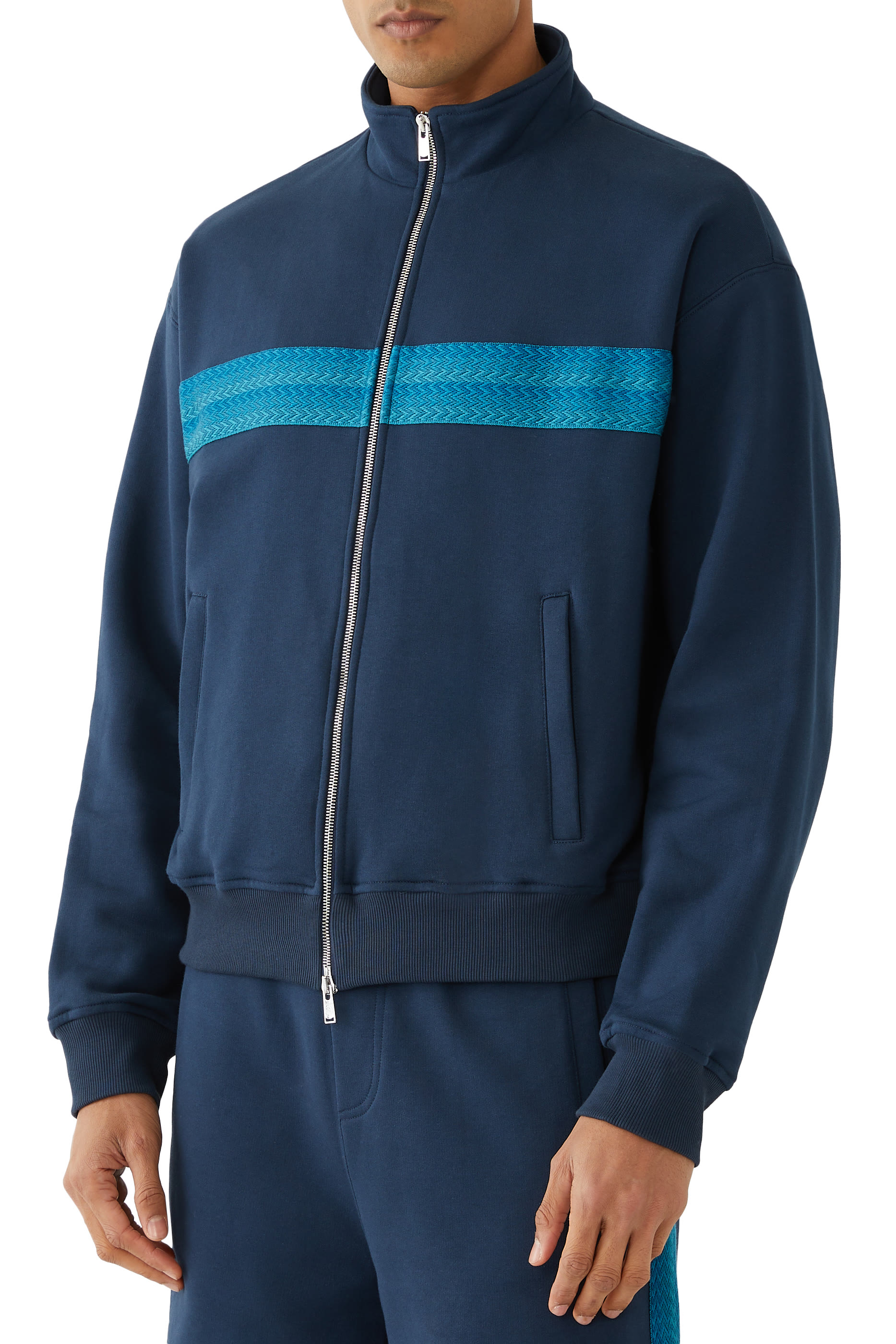 جاكيت بشعار الماركة وسحاب جاكيت بشعار الماركة وسحاب