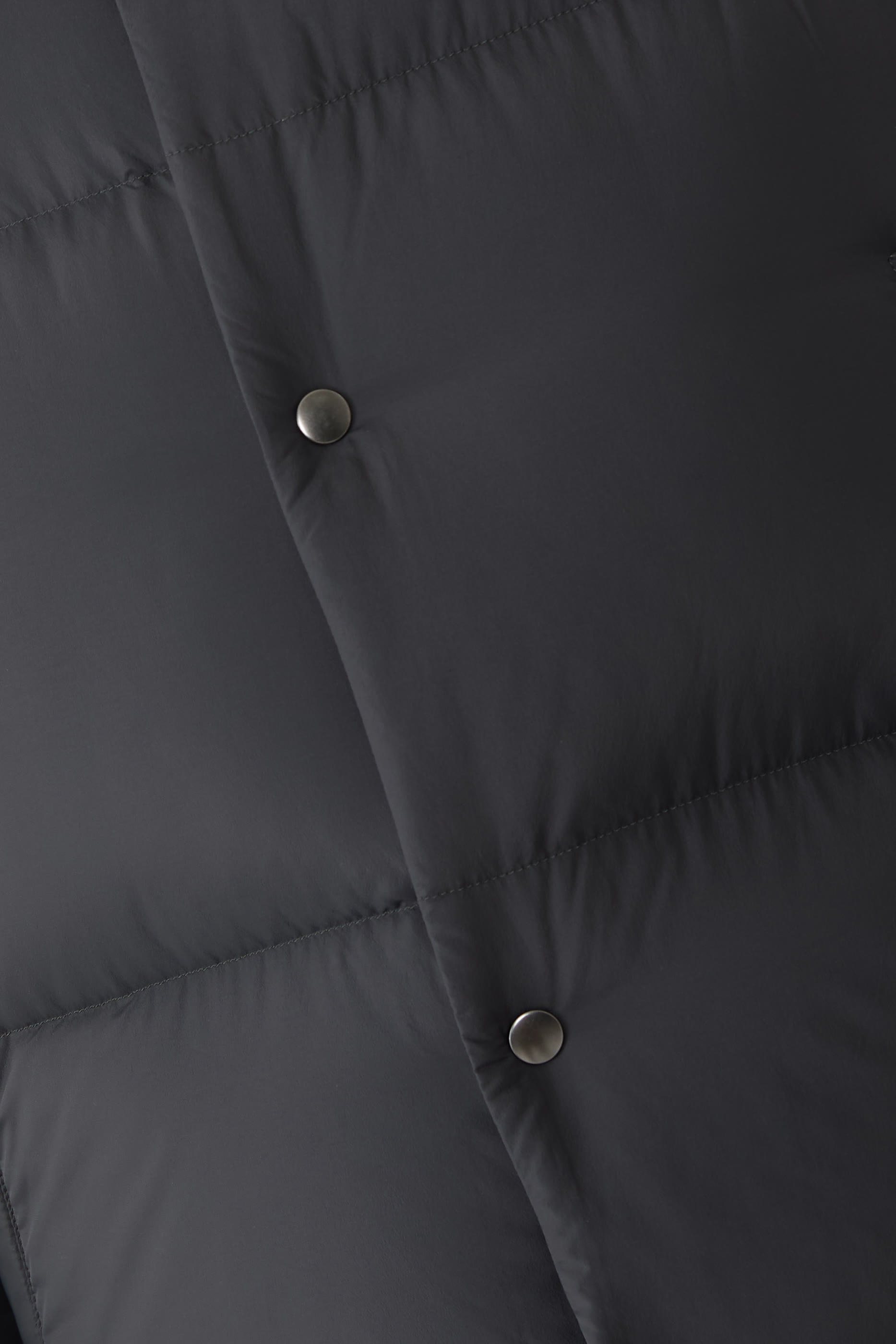 جاكيت باراشوت منفوخة