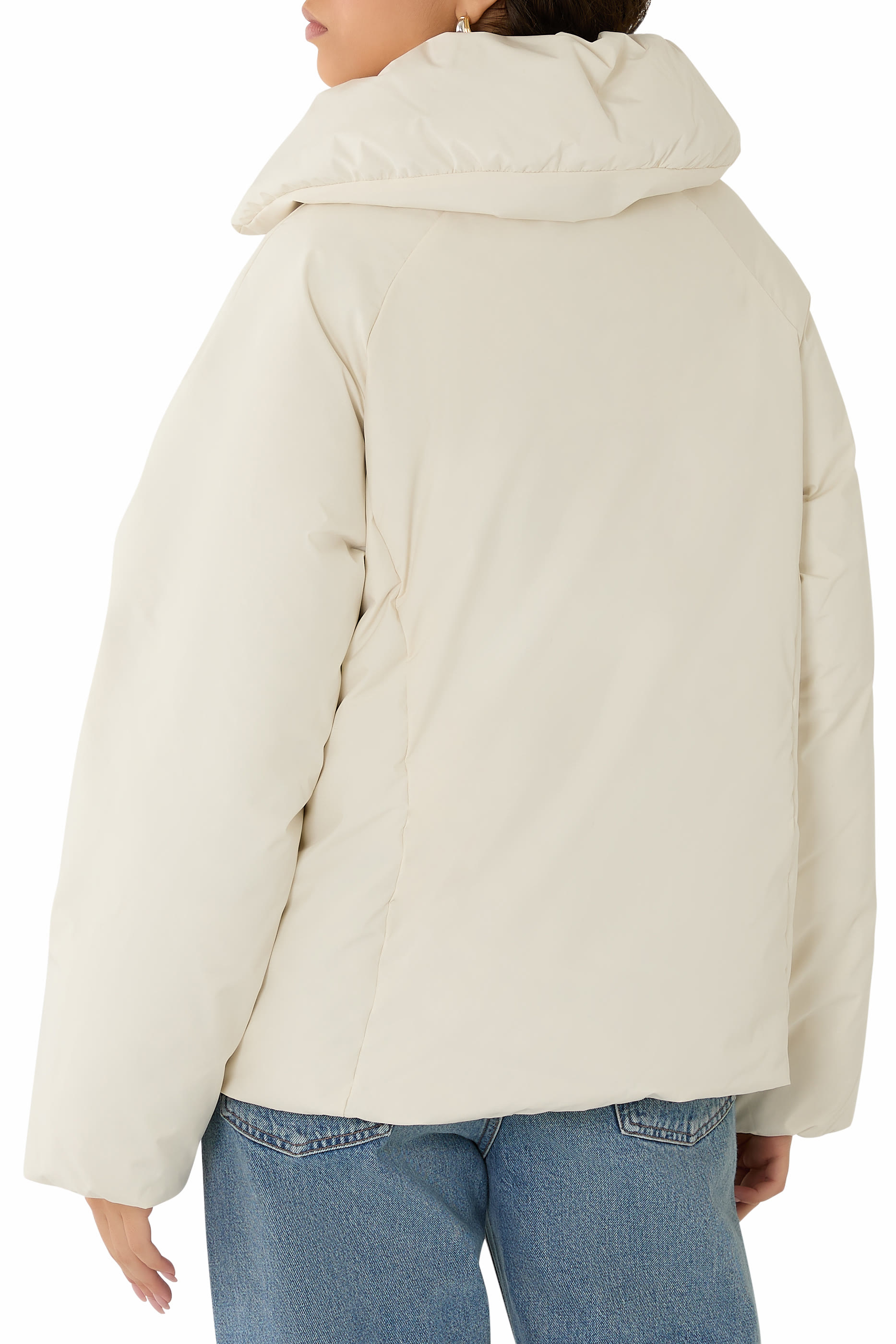 جاكيت فيكي بتصميم مبطن