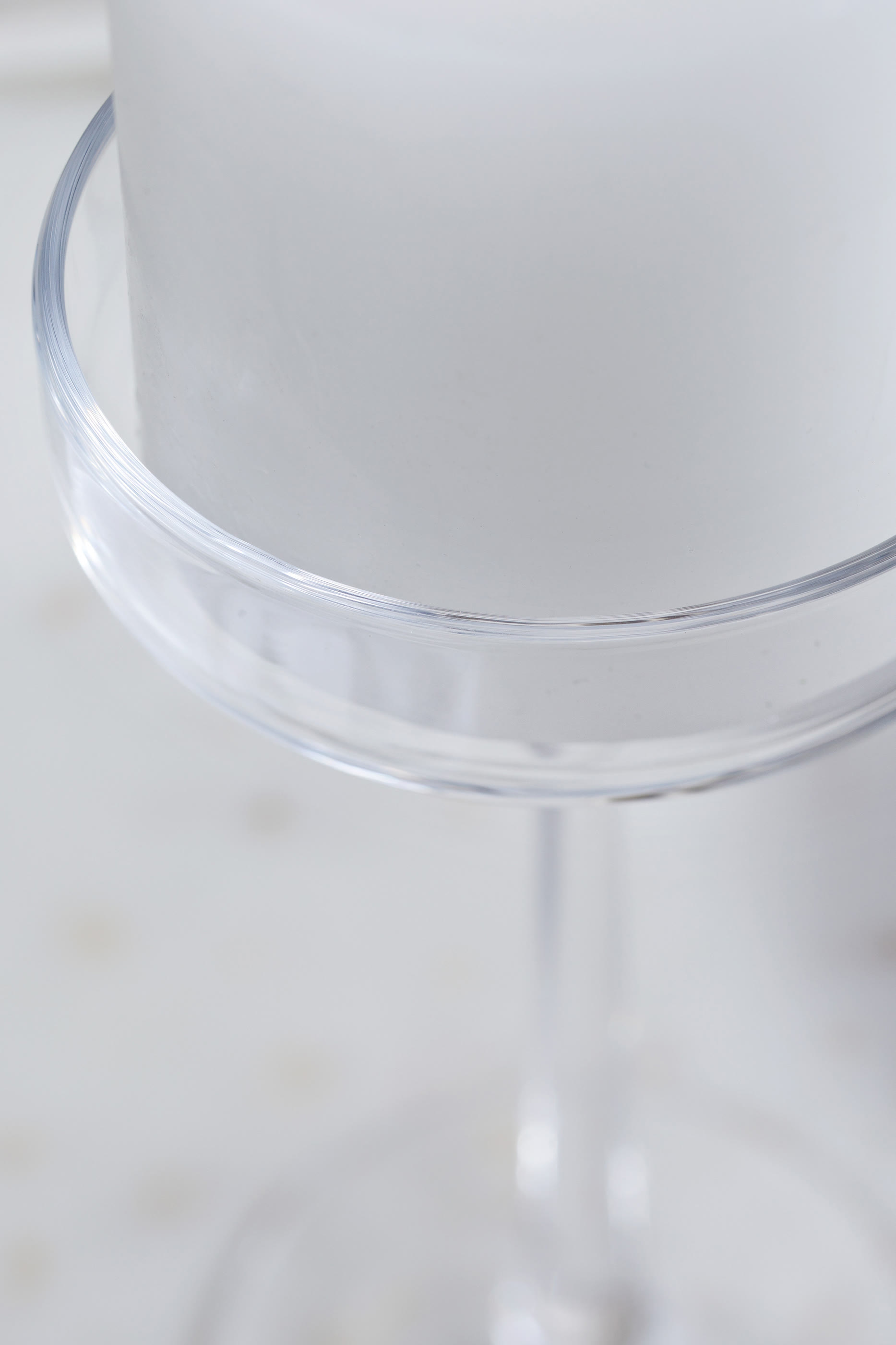 حامل شموع كبير بتصميم عمودي زجاج