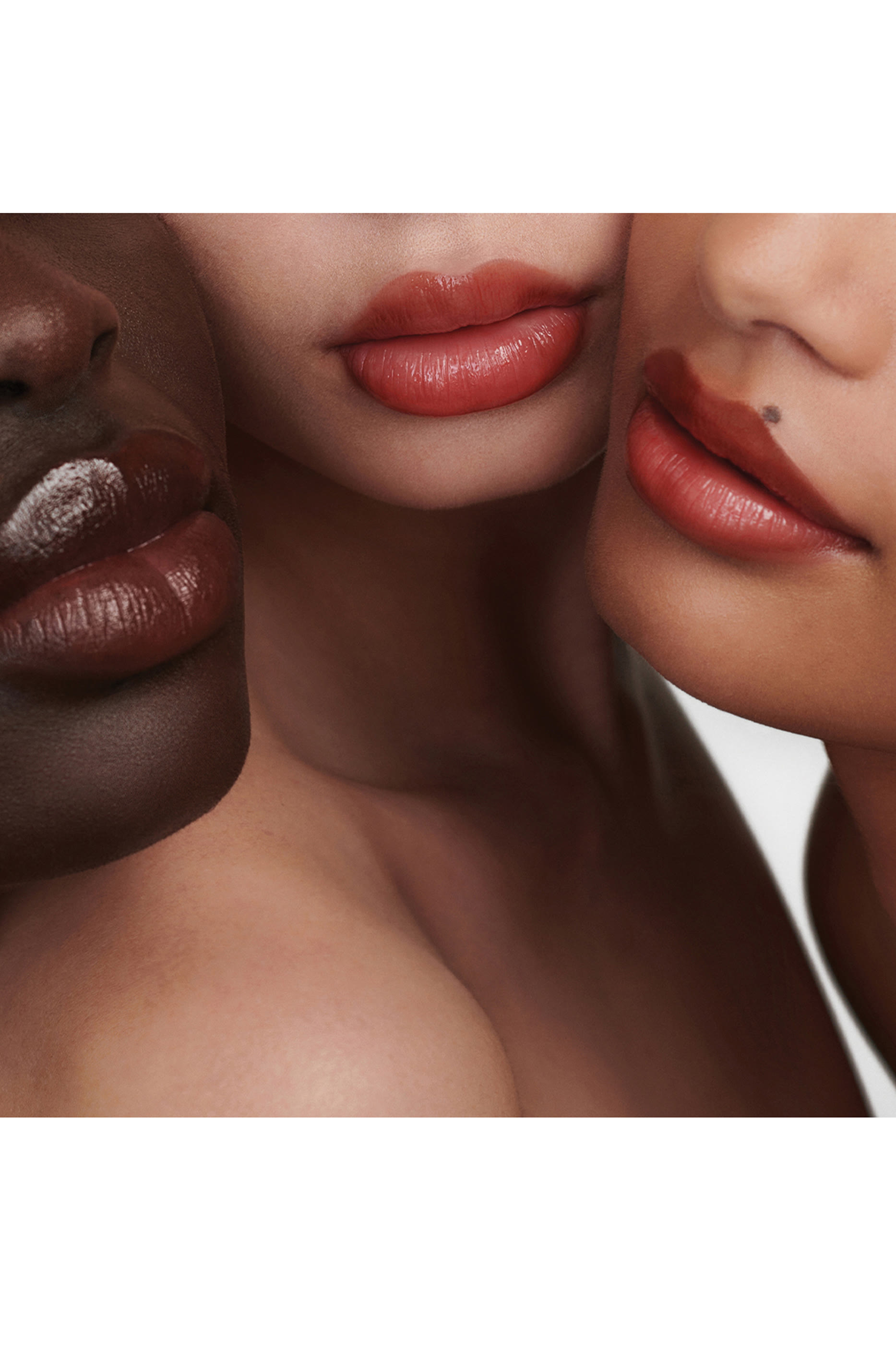 مرطب شفاه ملون