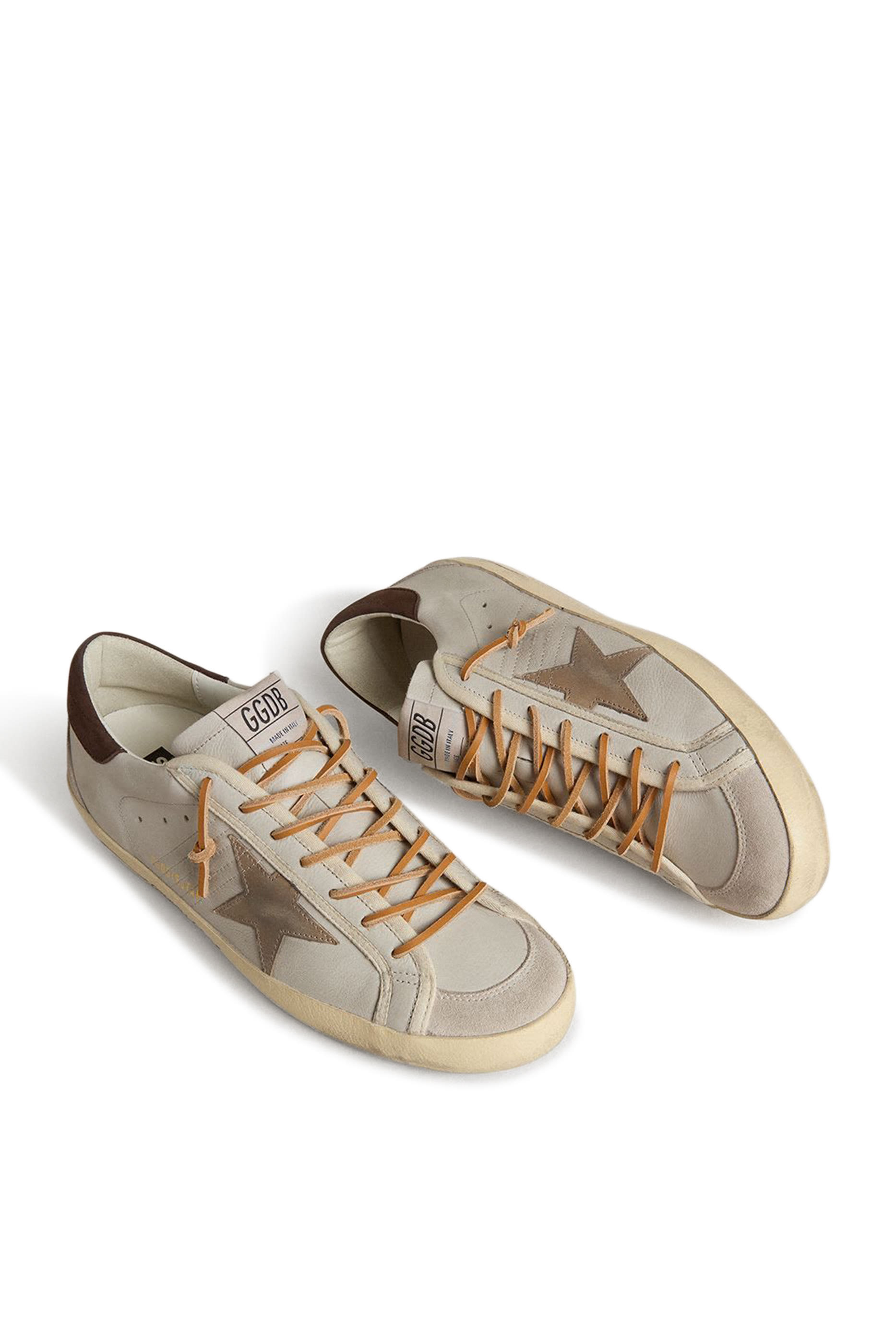 سنيكرز سوبر ستار