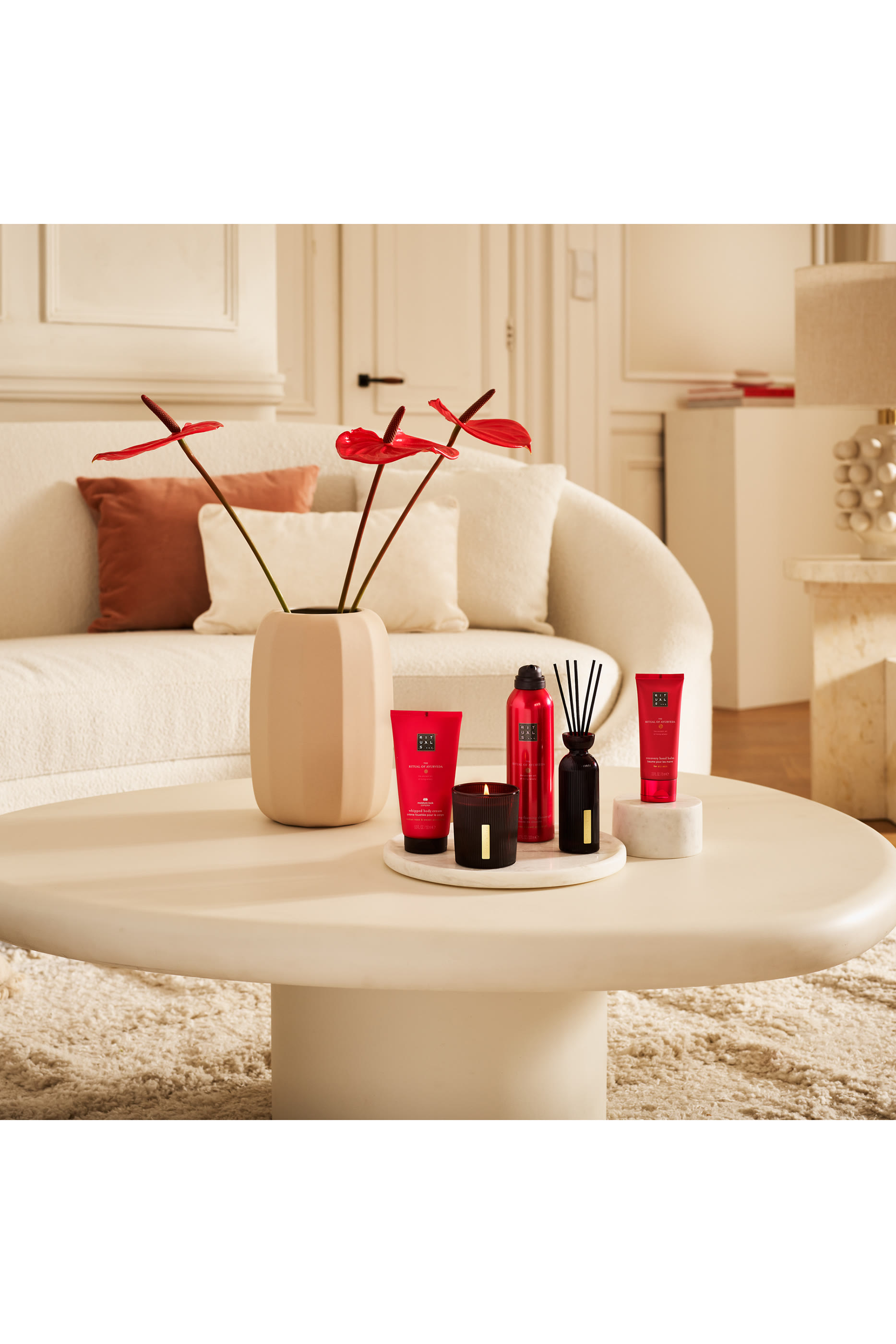 مجموعة هدايا ذا ريتوال أوف أيورفيدا كبيرة بإصدار 2025