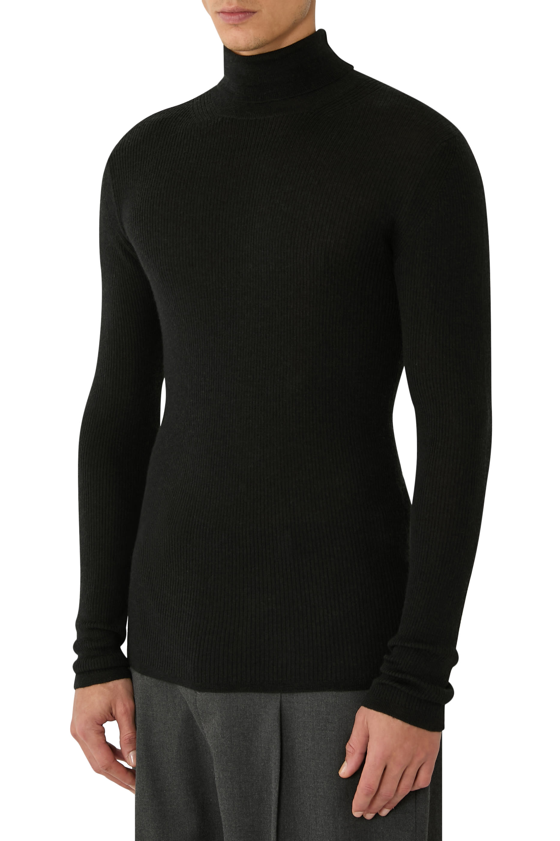 سترة بياقة عالية