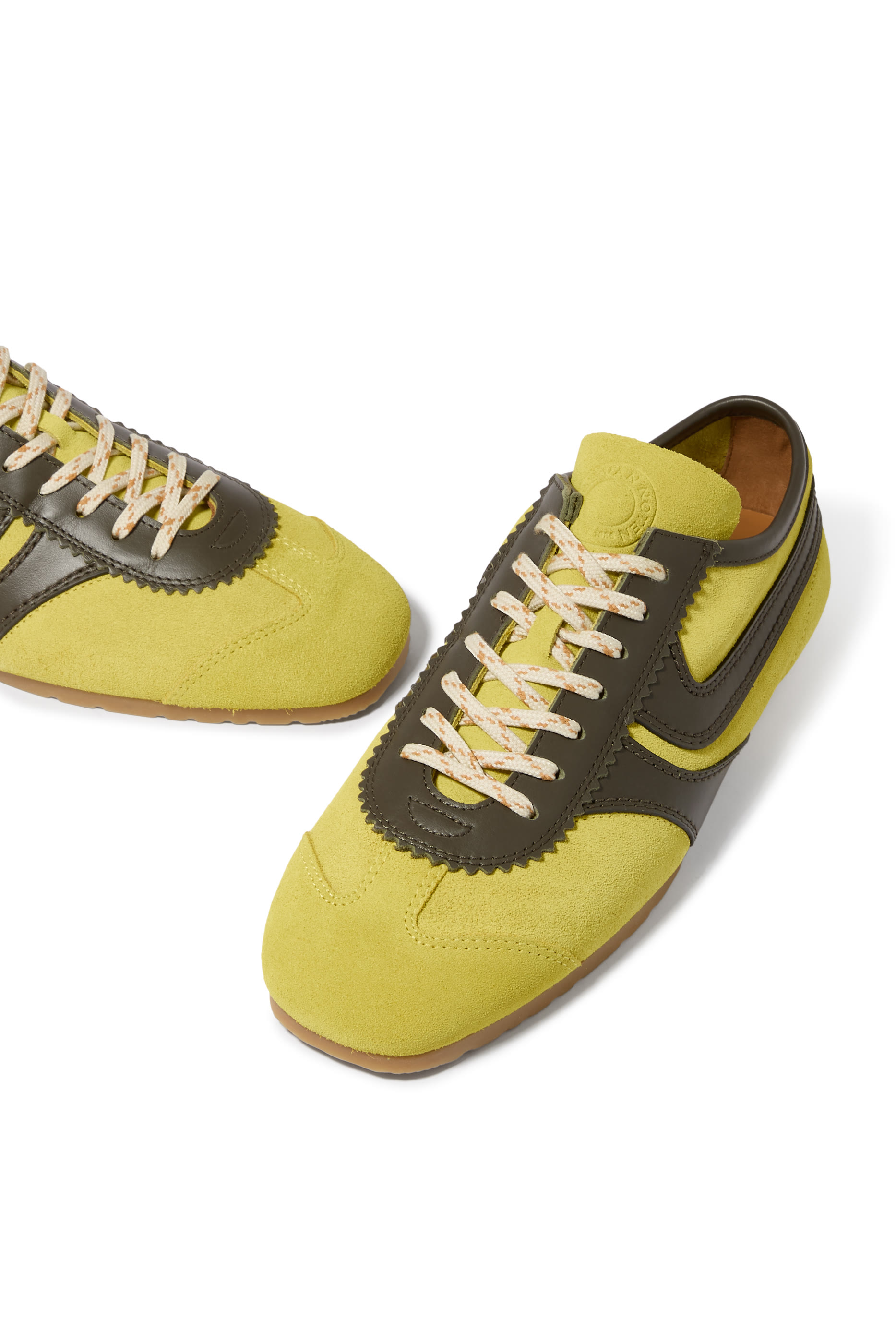 سنيكرز شمواه