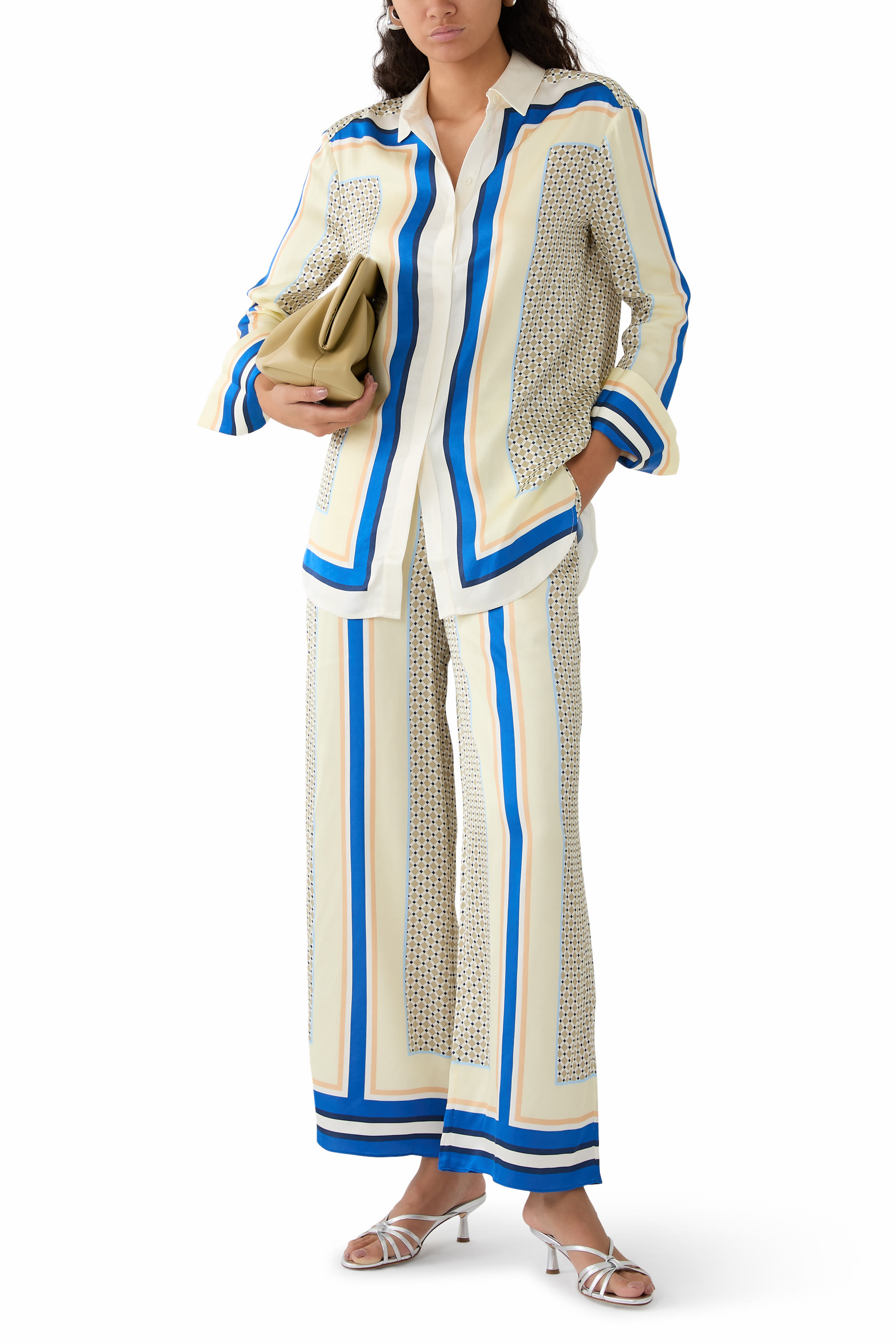 قميص ميريت بأكمام طويلة