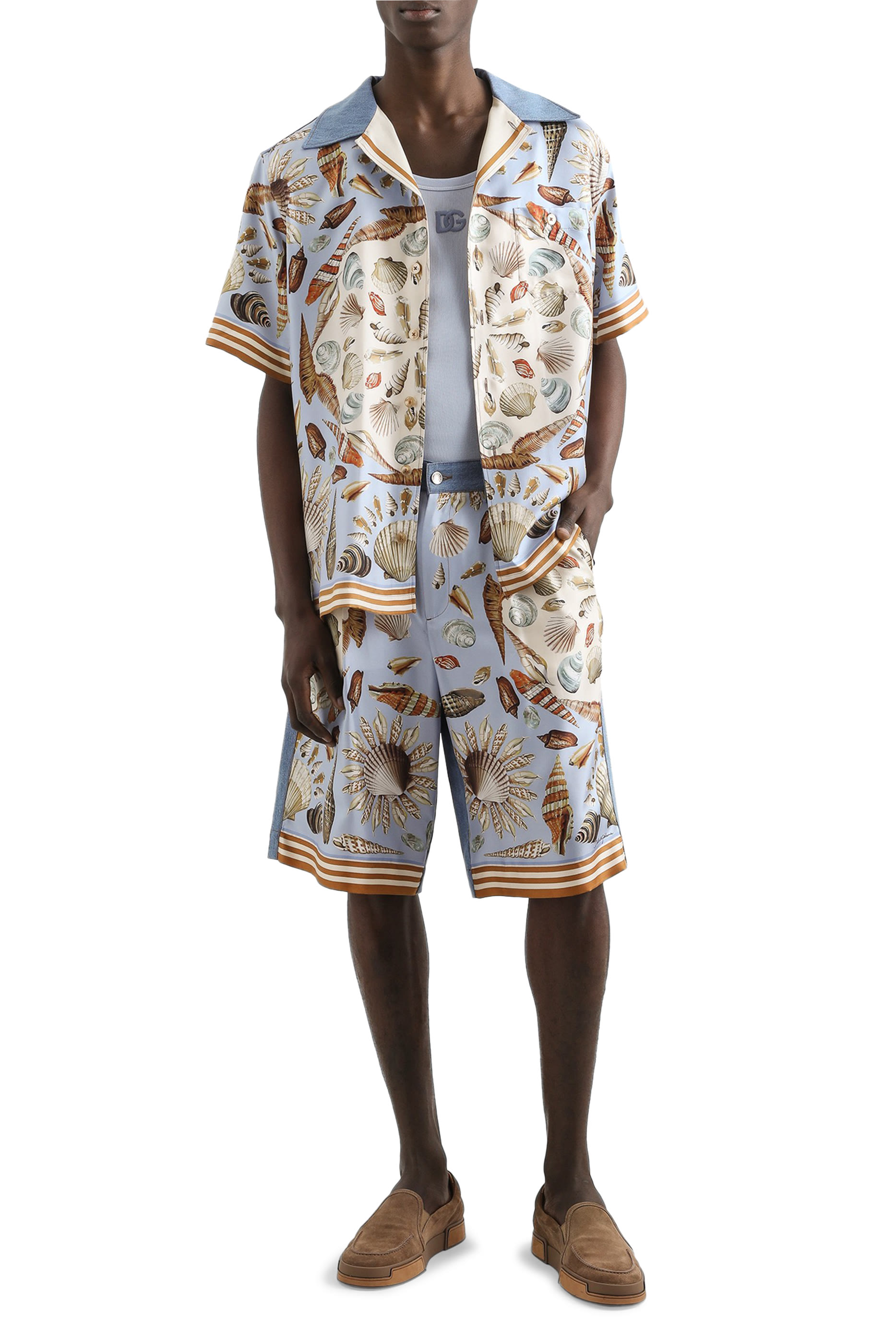 شورت برمودا بنقشة صدف