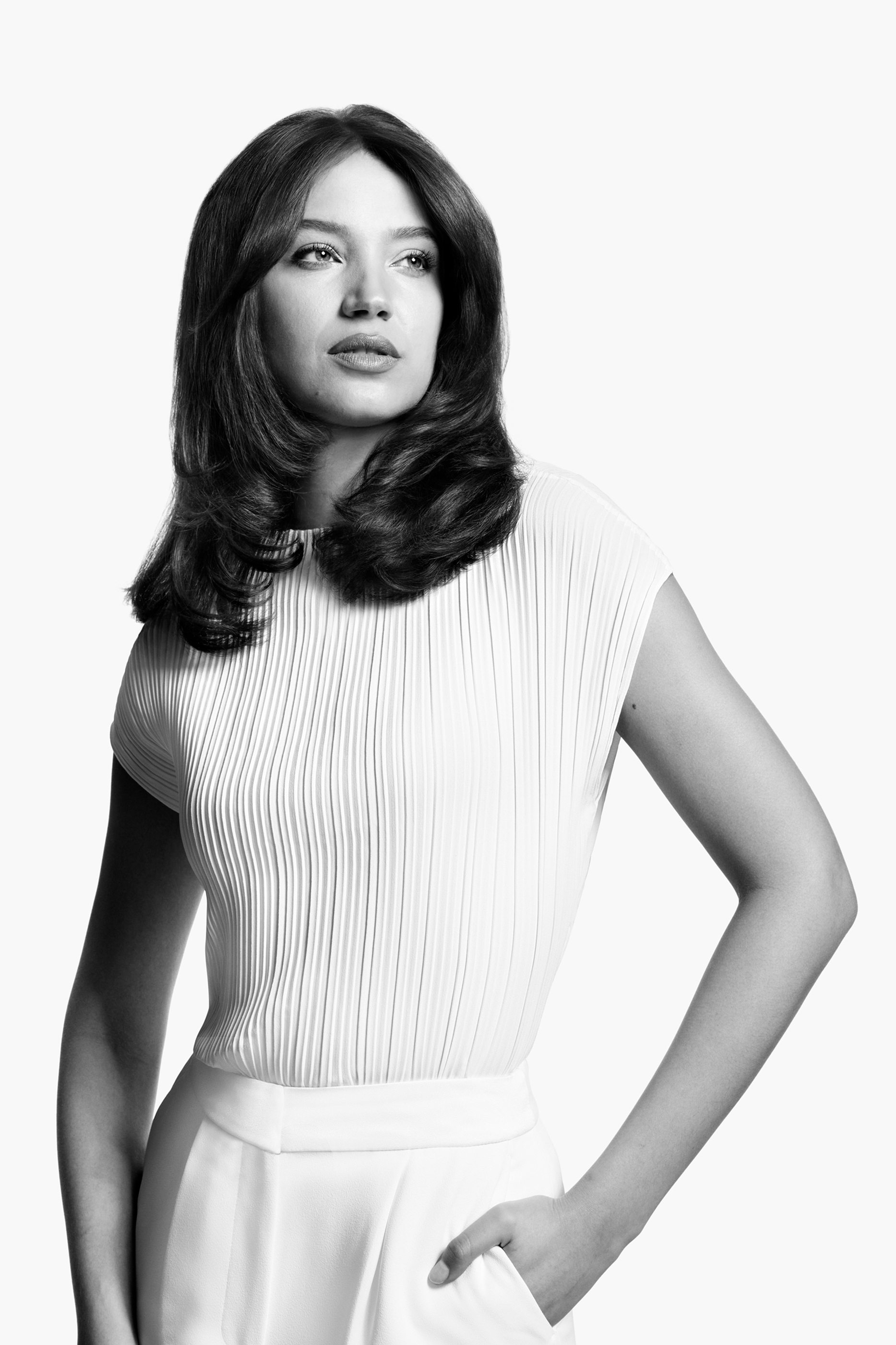 مكواة فرد الشعر ايرستريت