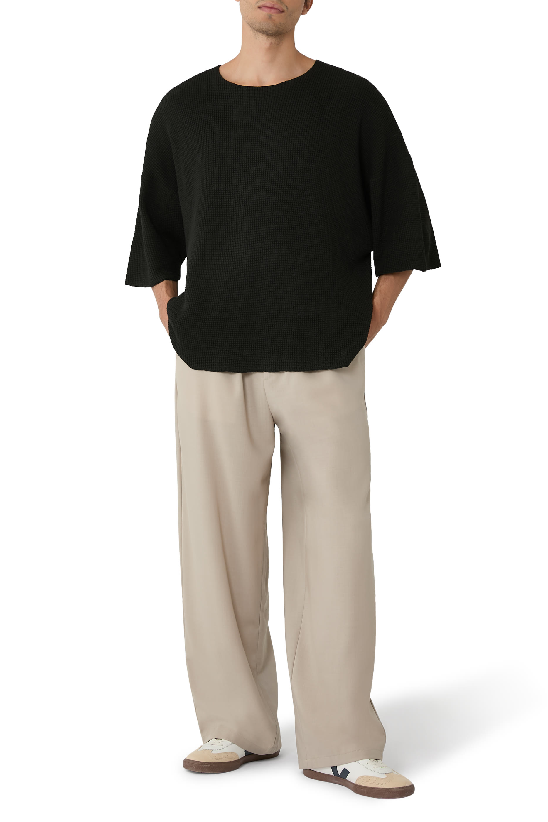 كنزة بأكمام قصيرة نسيج متشابك