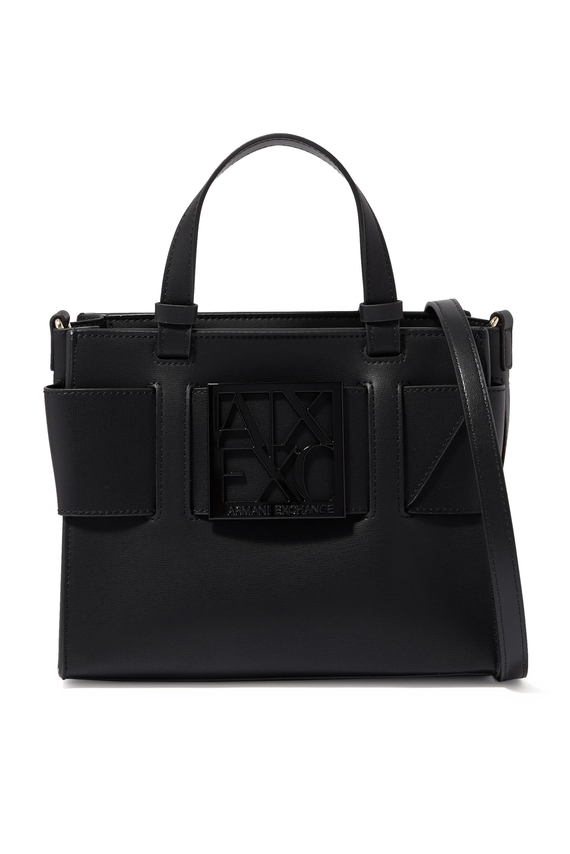 حقيبة يد بحلية معدنية كبيرة بشعار الماركة