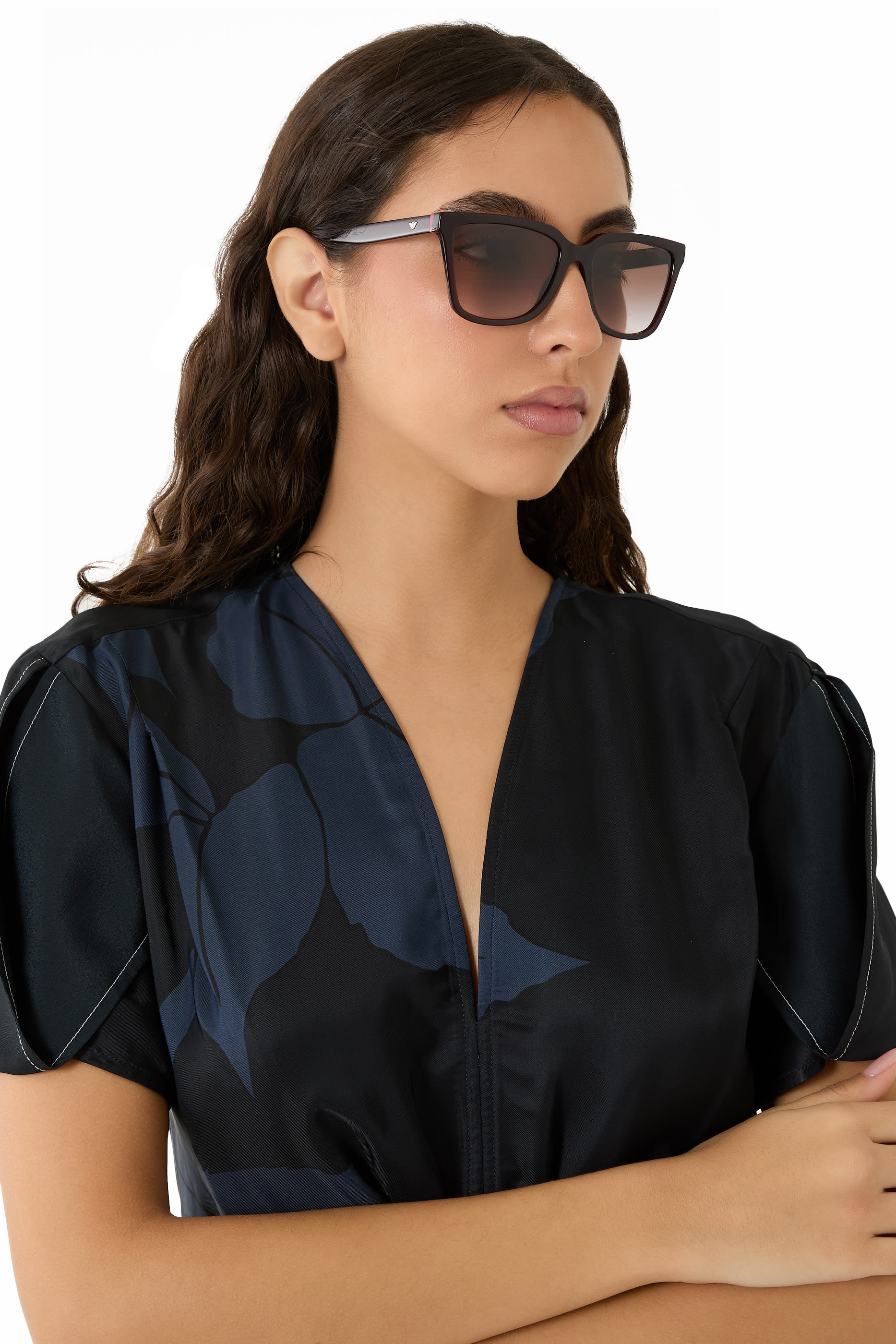 نظارة شمسية بإطار D