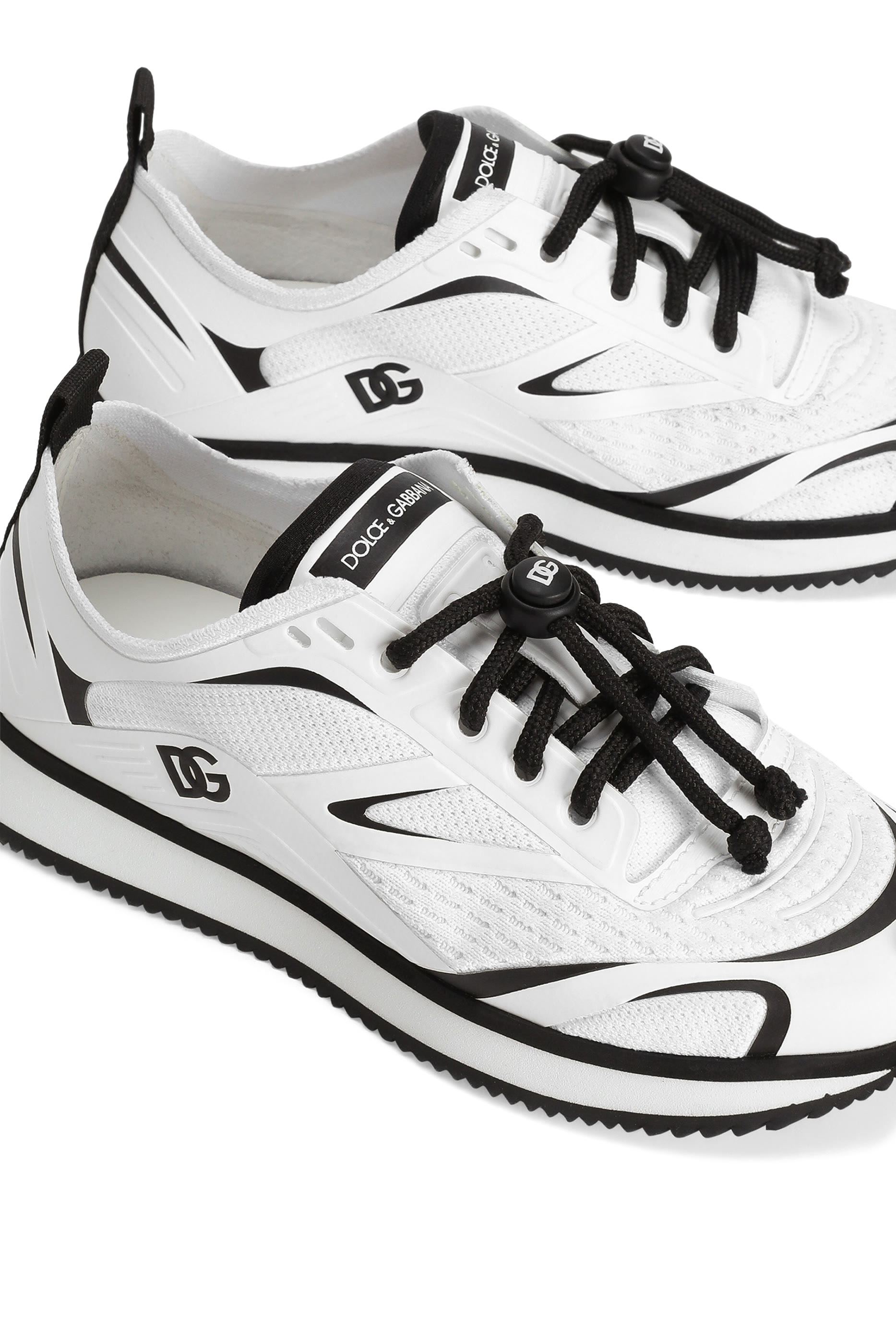 سنيكرز كوشن بشعار الماركة للأطفال