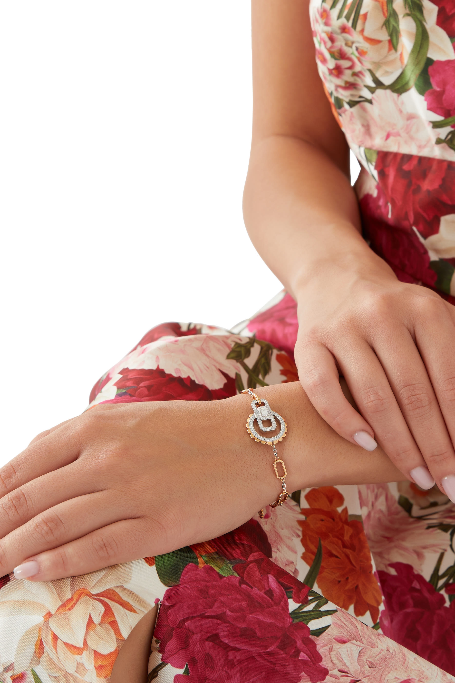 سوار إمباير بلونين مرصع بالماس مزيج ذهب عيار 18