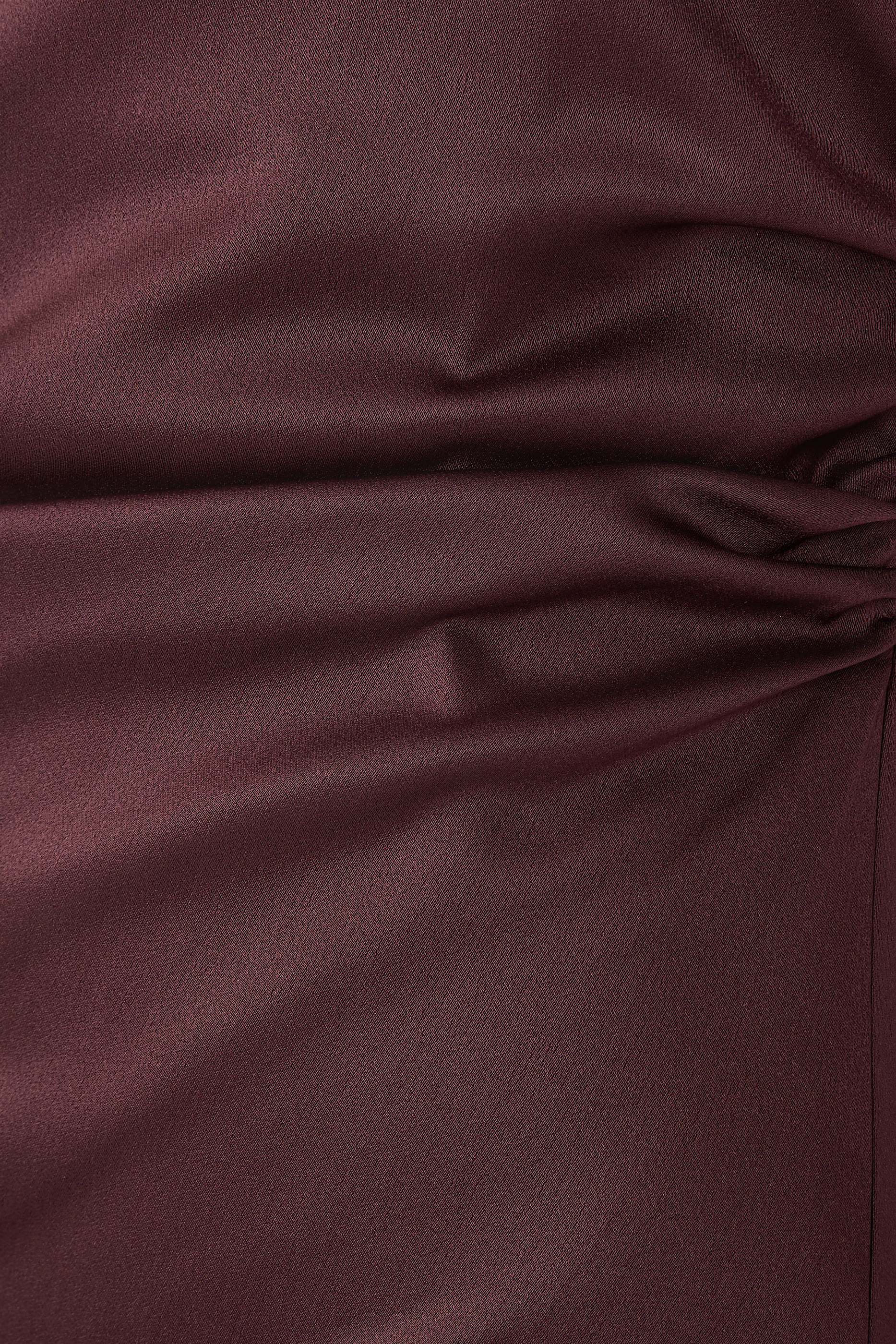 فستان مارابيلا درابيه بقصة متوسطة الطول ساتان