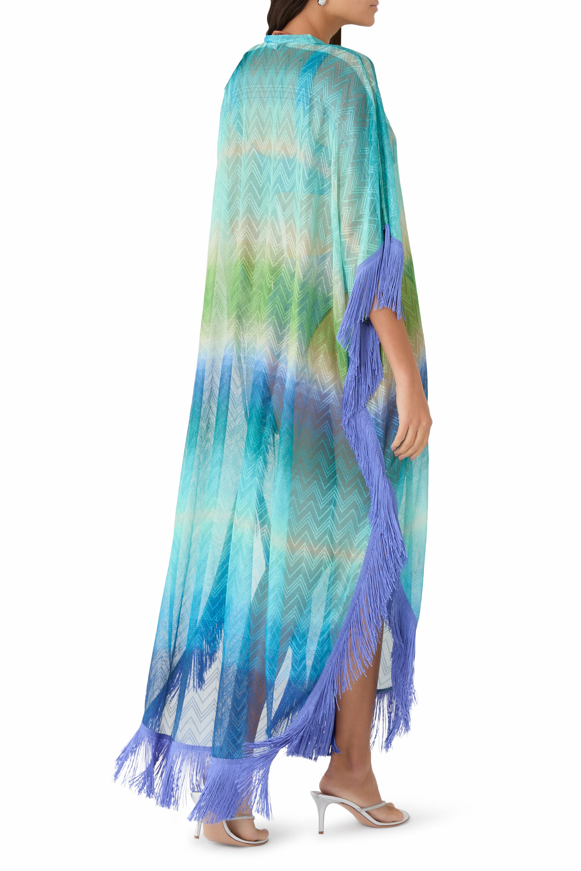 قفطان طويل بشرابات للإرتداء فوق ملابس السباحة