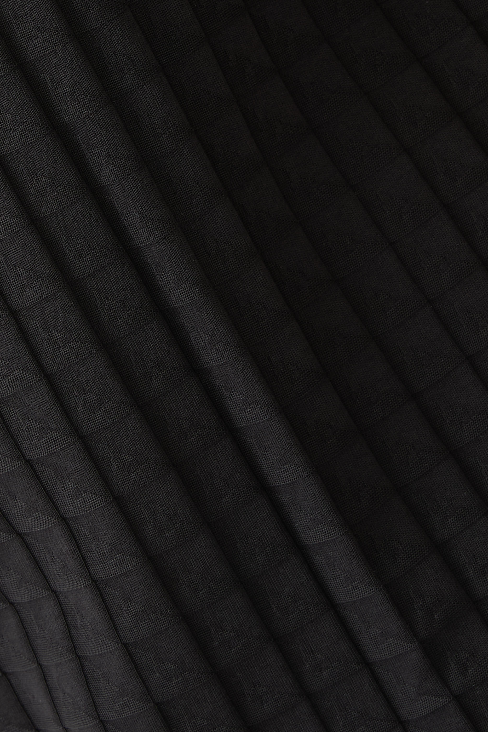 تيشيرت بشعار النسر بحجم صغير